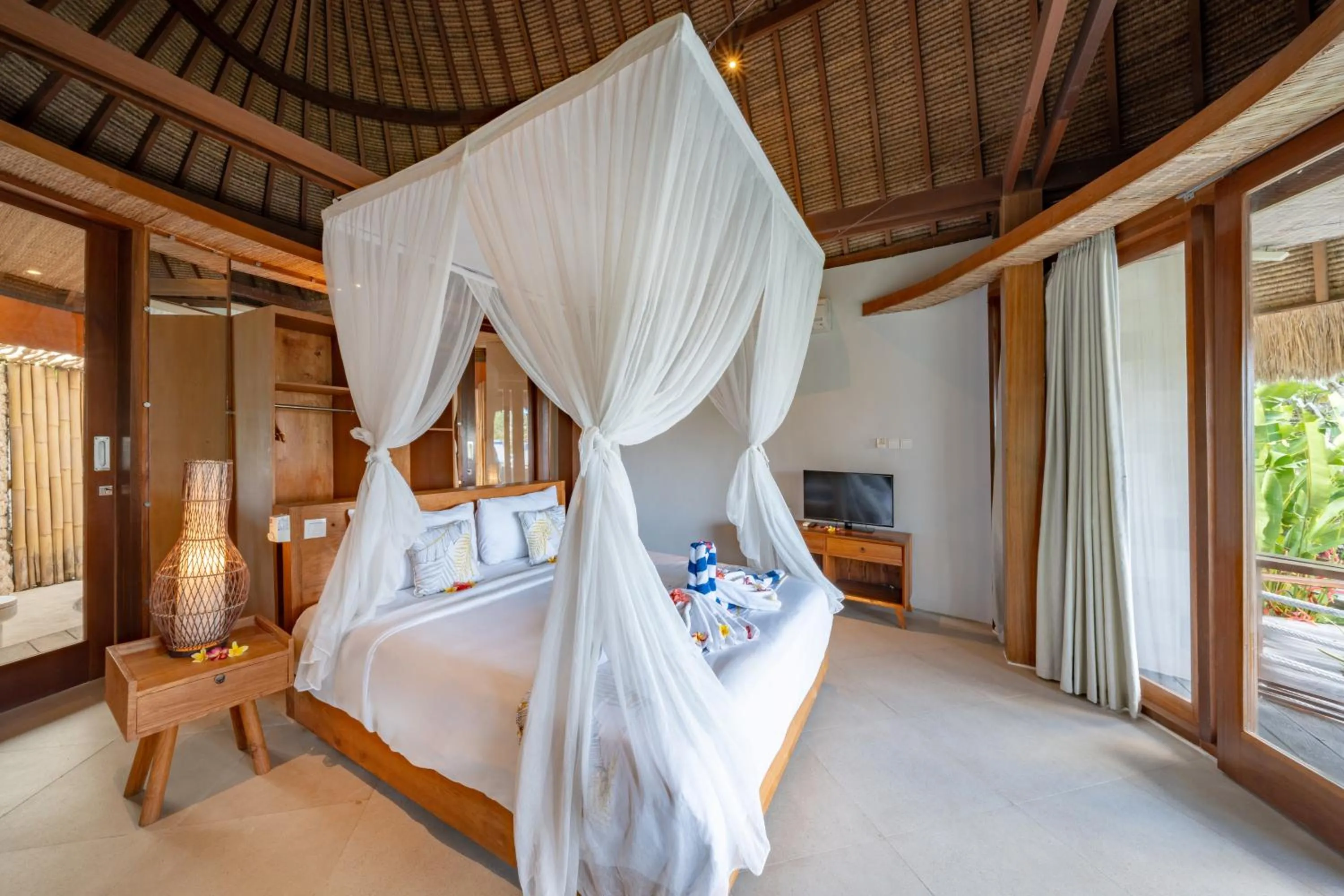 Bedroom, Bed in C-View Villas