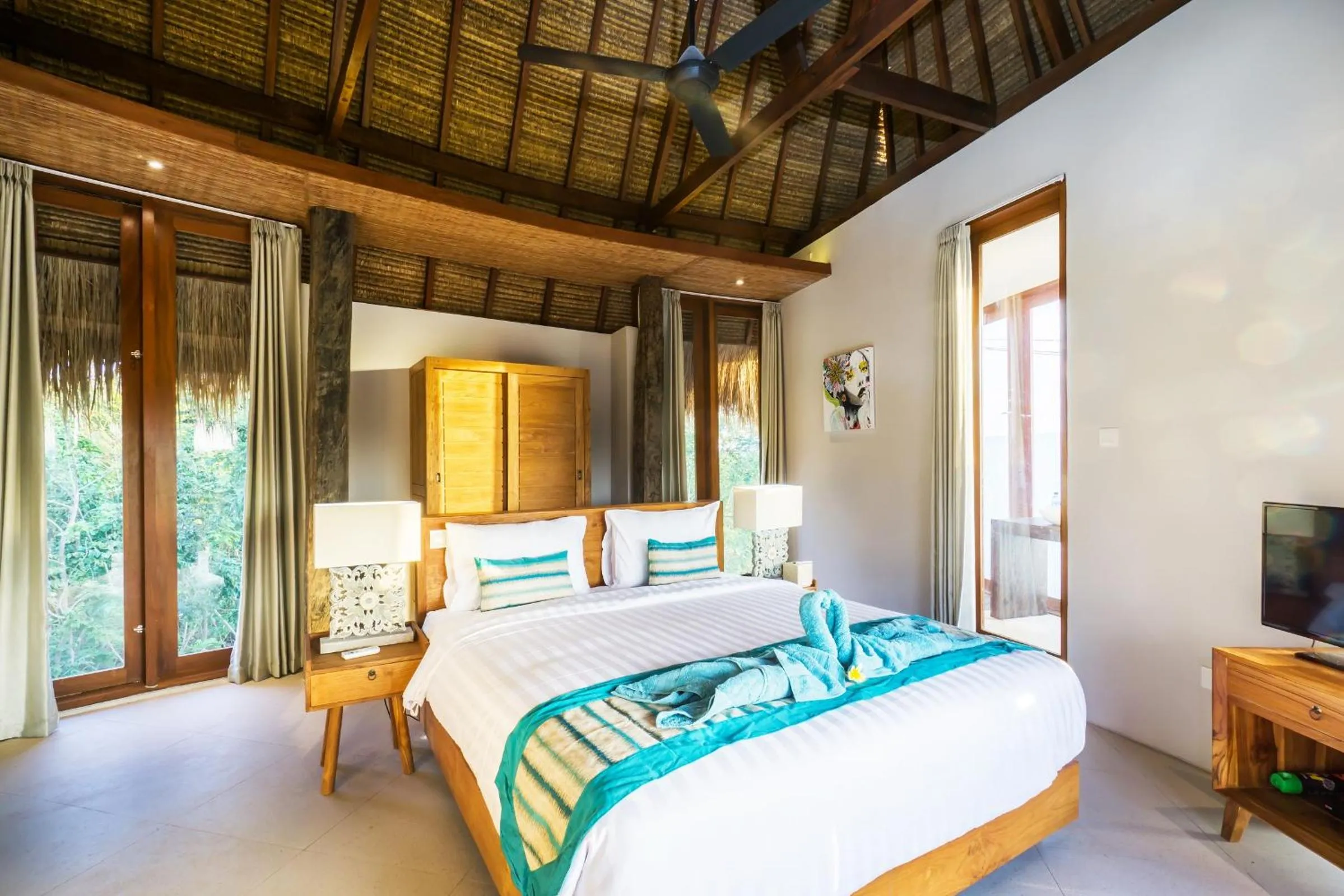 Bedroom, Bed in C-View Villas