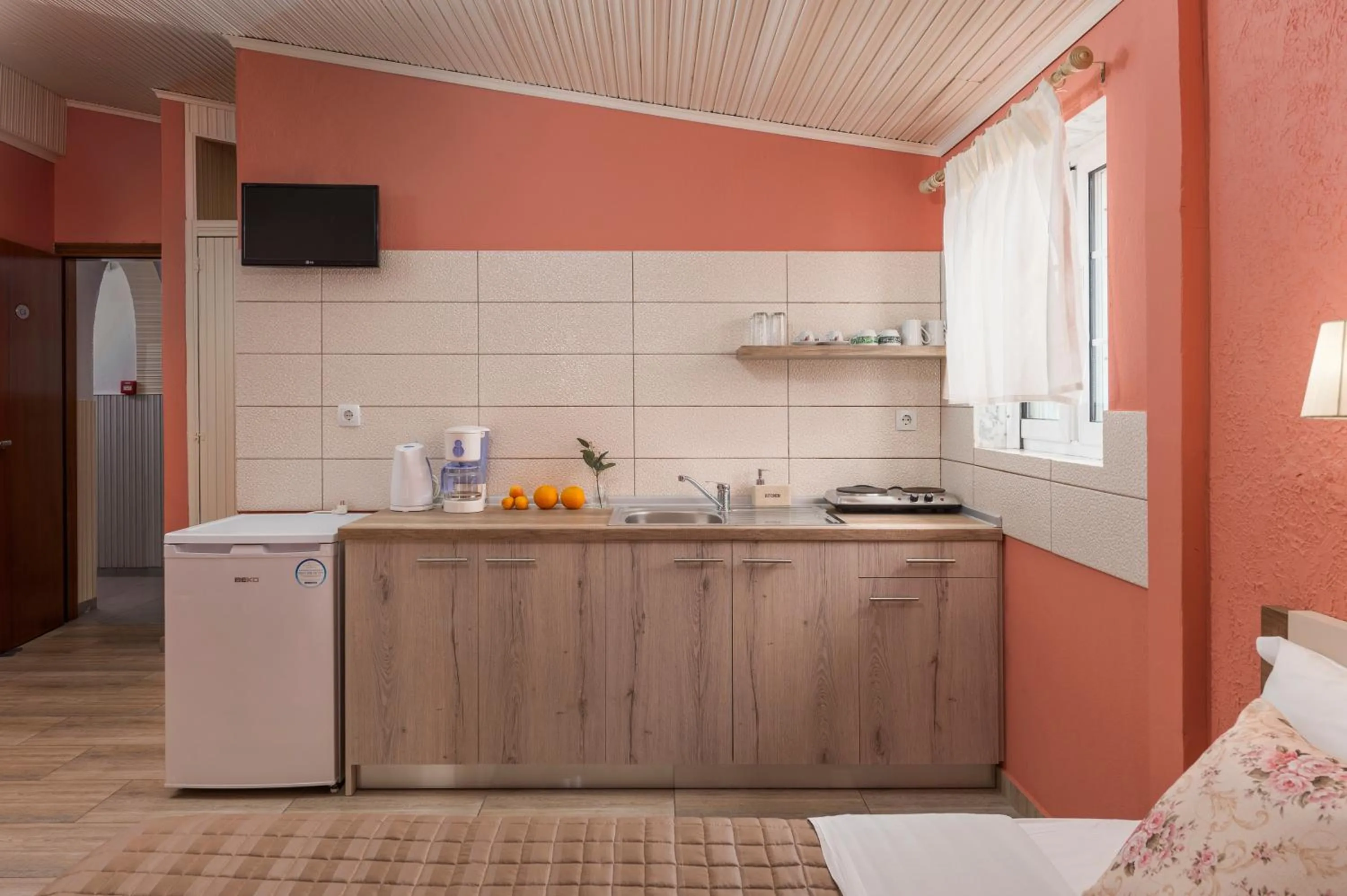 Kitchen or kitchenette in Ouzas luxury Hotel