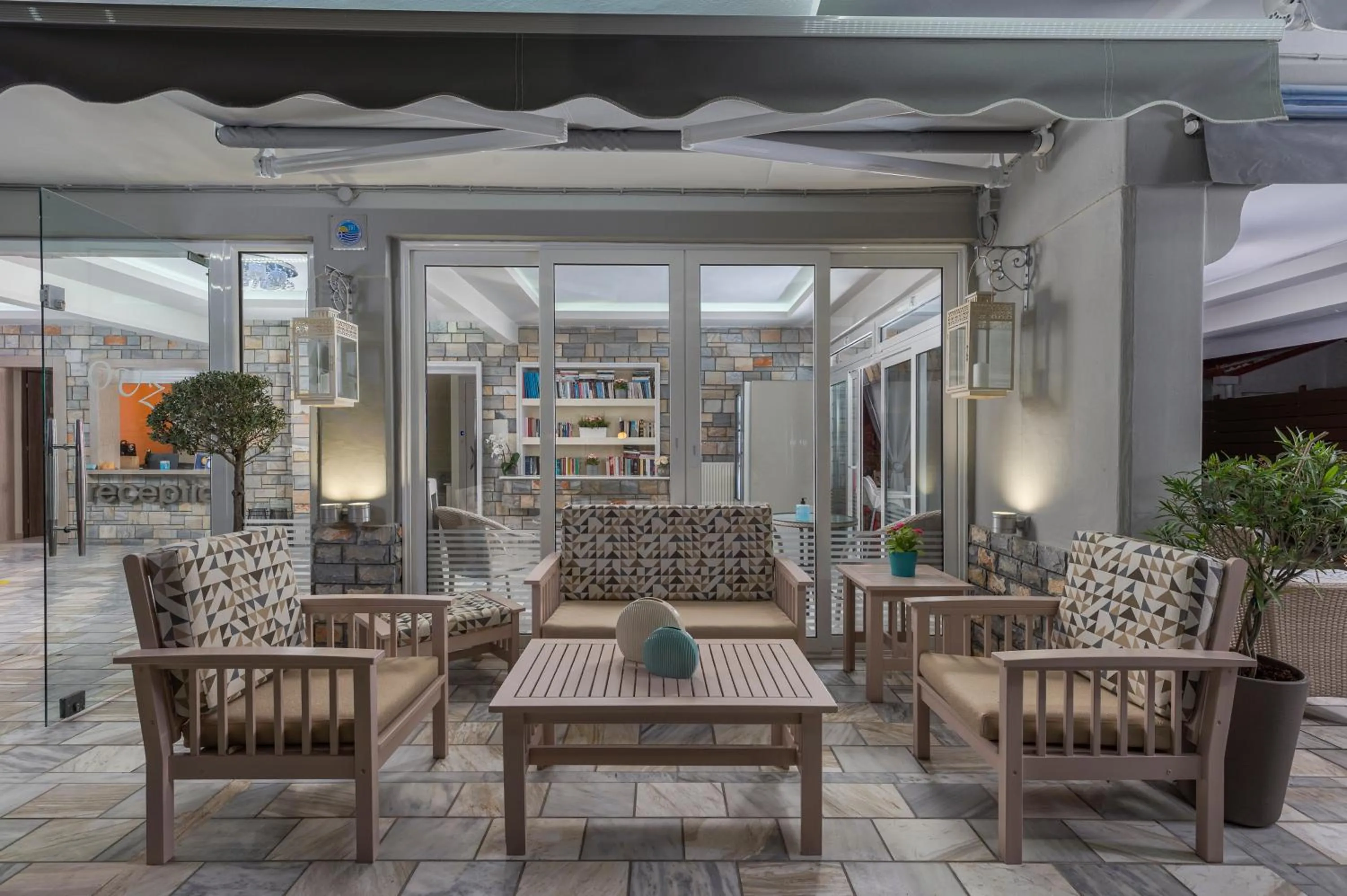 Garden in Ouzas luxury Hotel