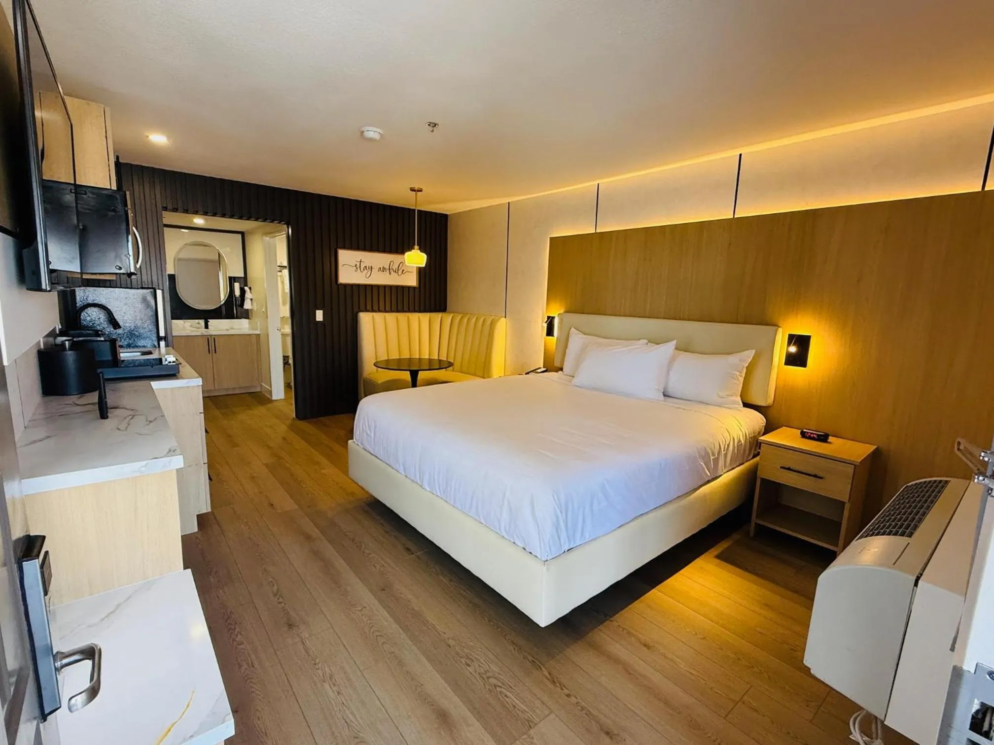 Bed in MainStay Suites Victorville - Hesperia