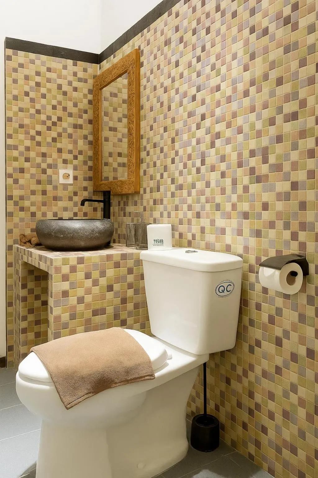 Bathroom in Easy Surf Camp