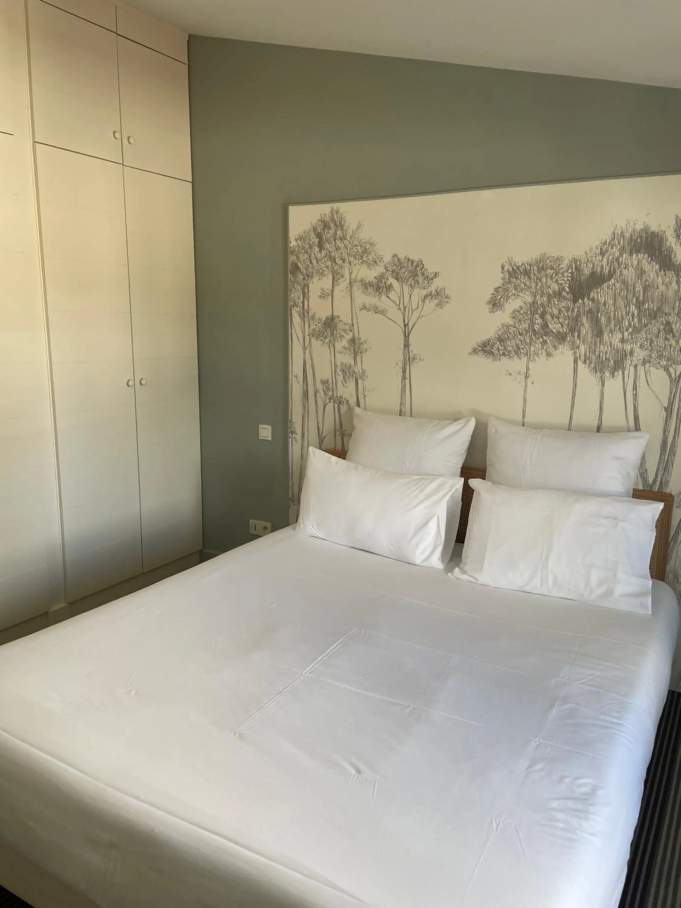 Bed in Hôtel Le Martray