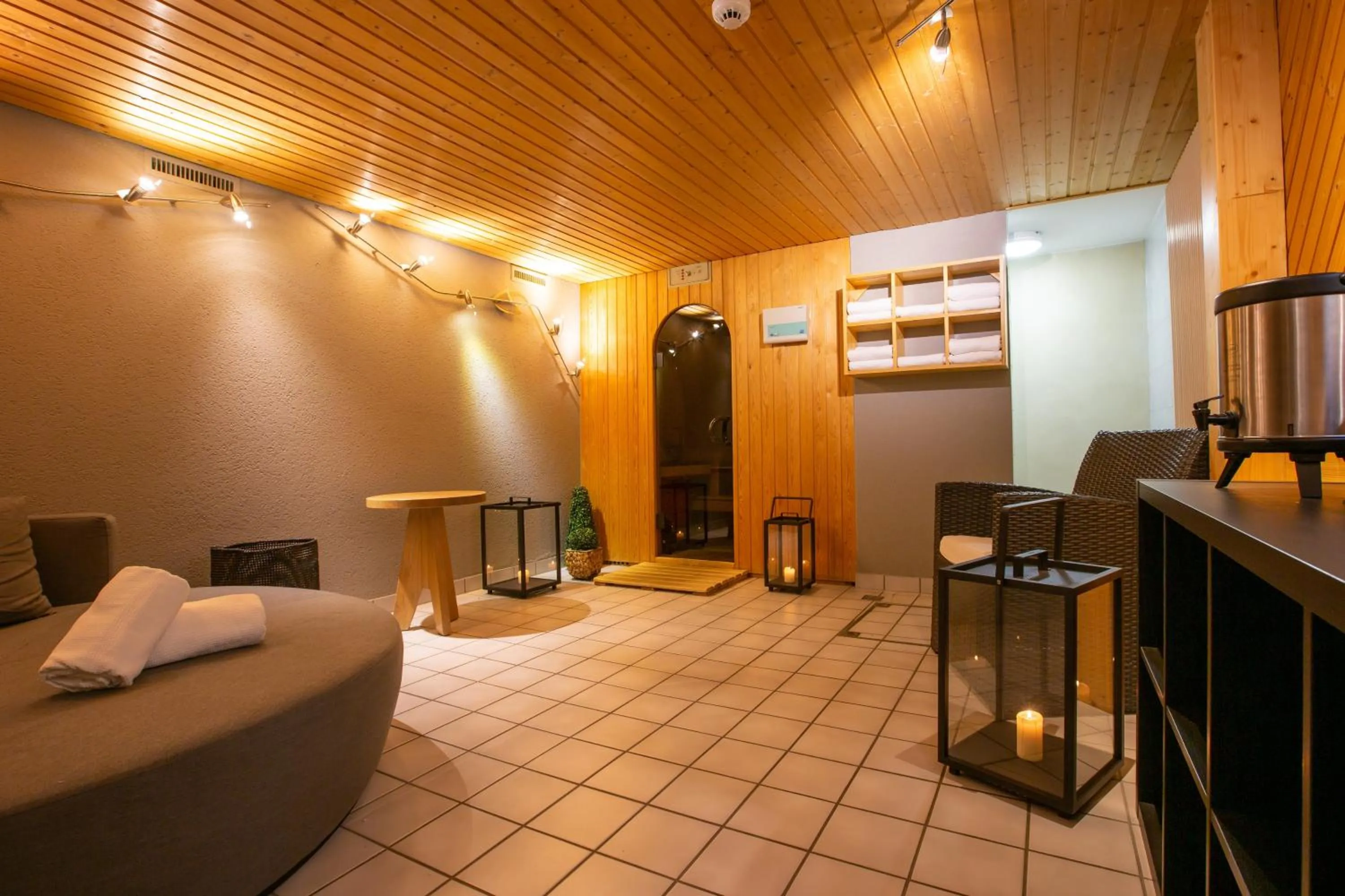 Spa and wellness centre/facilities in Hotel AMBiANCE