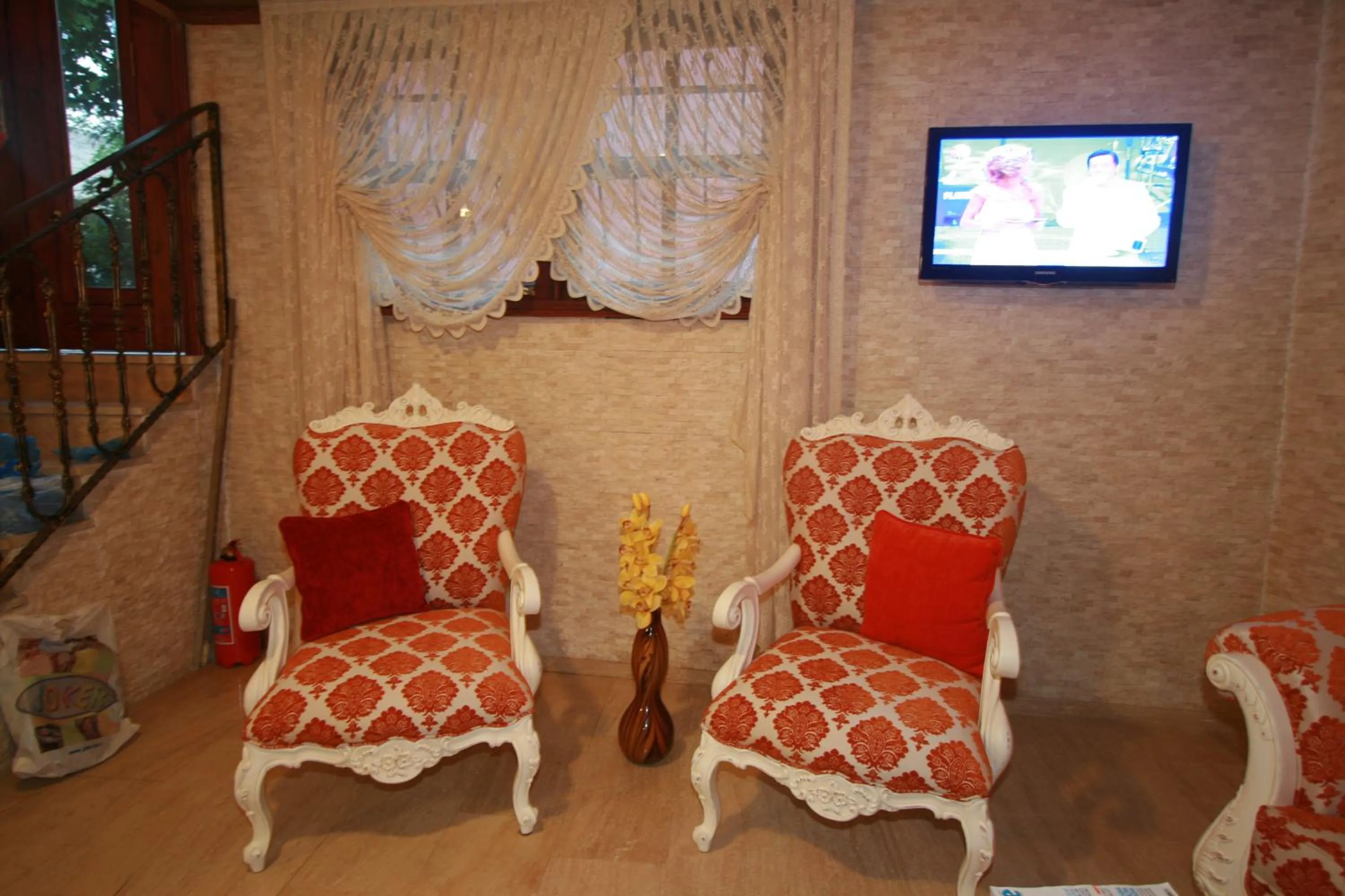 Seating area in Esans Hotel - Special Category