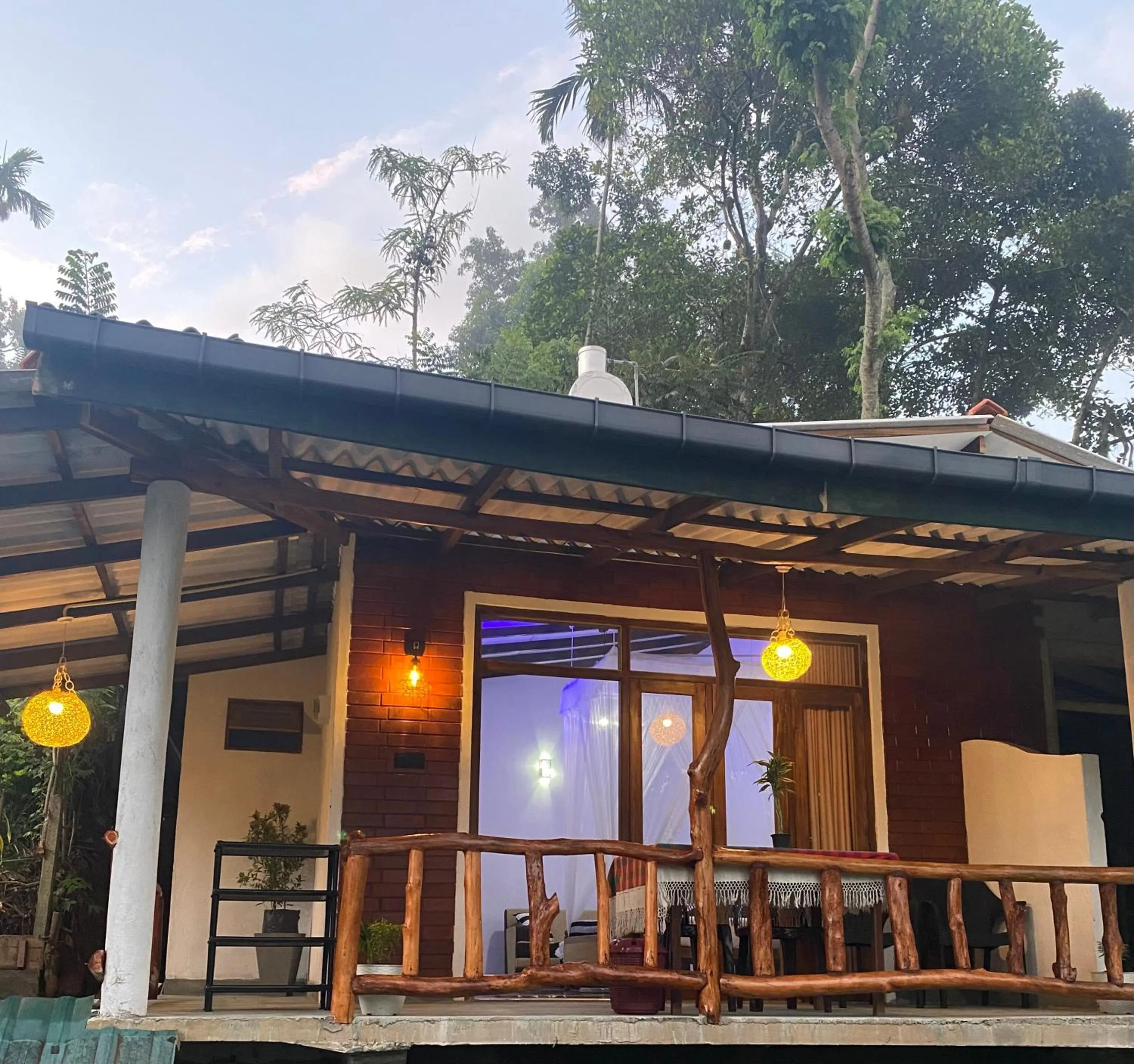Property building in Cozy Homestay Waterfall Road Ella