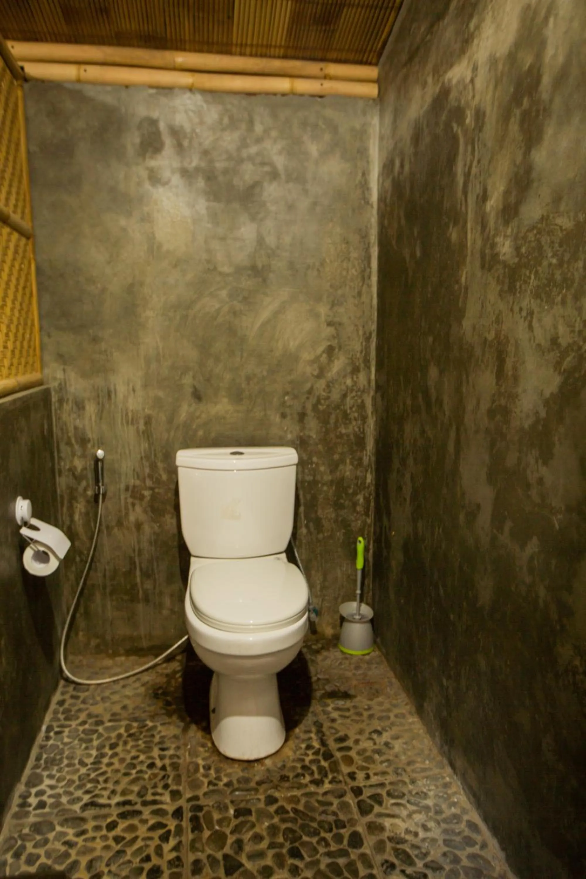 Salty Shakas Bamboo Stay Canggu