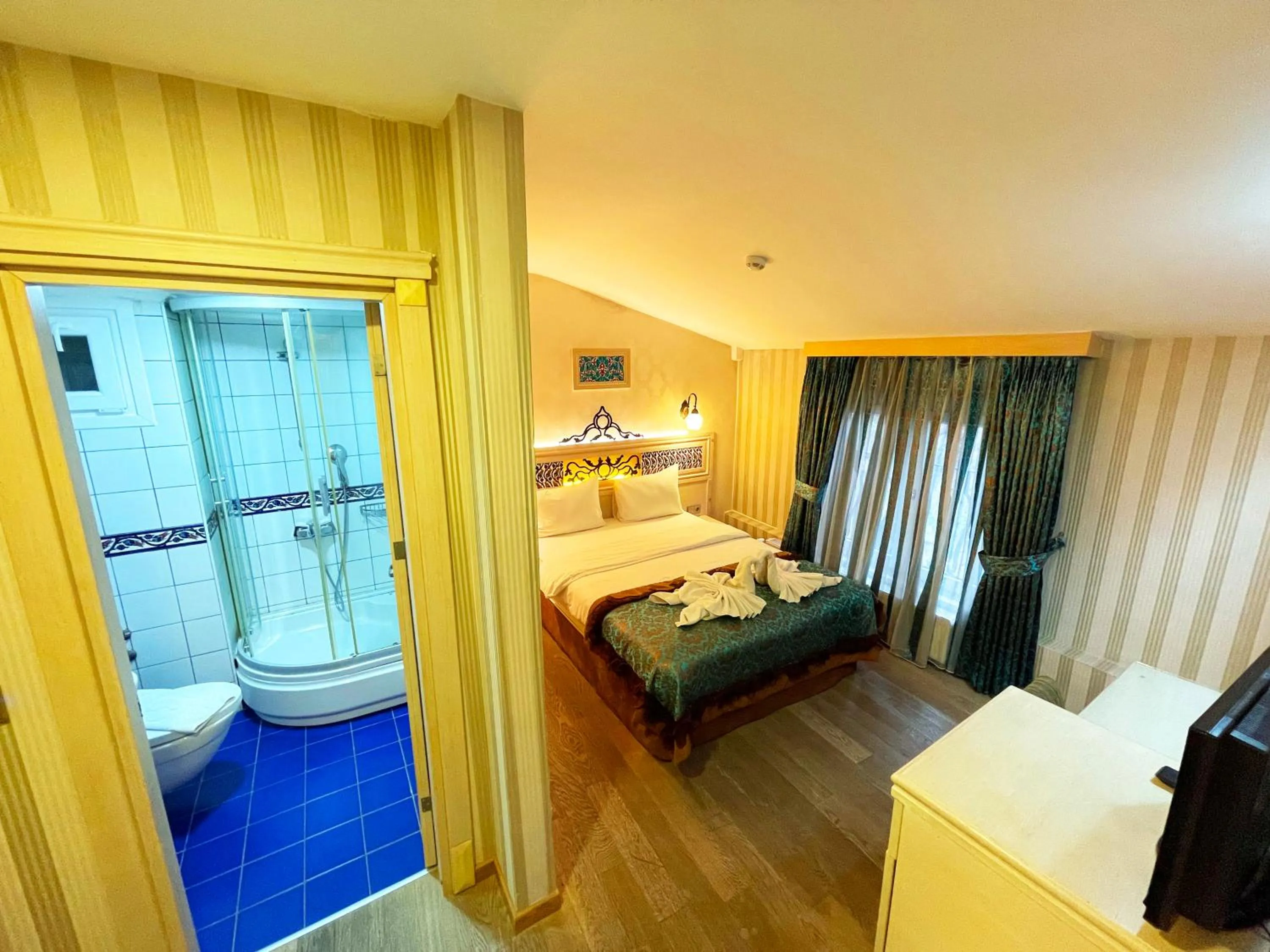 Photo of the whole room, Bed in Hotel Novano