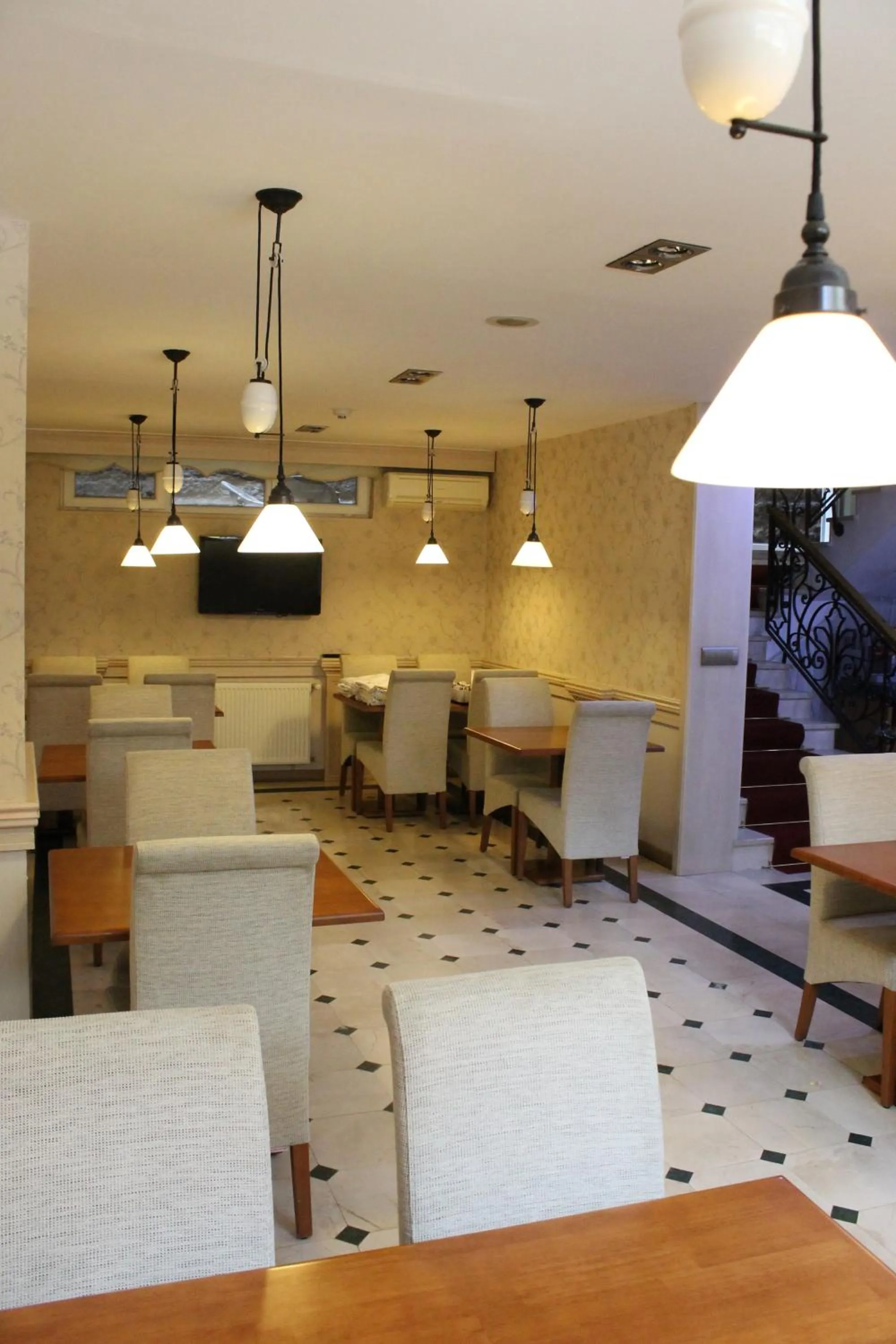 Lounge or bar in Hotel Novano