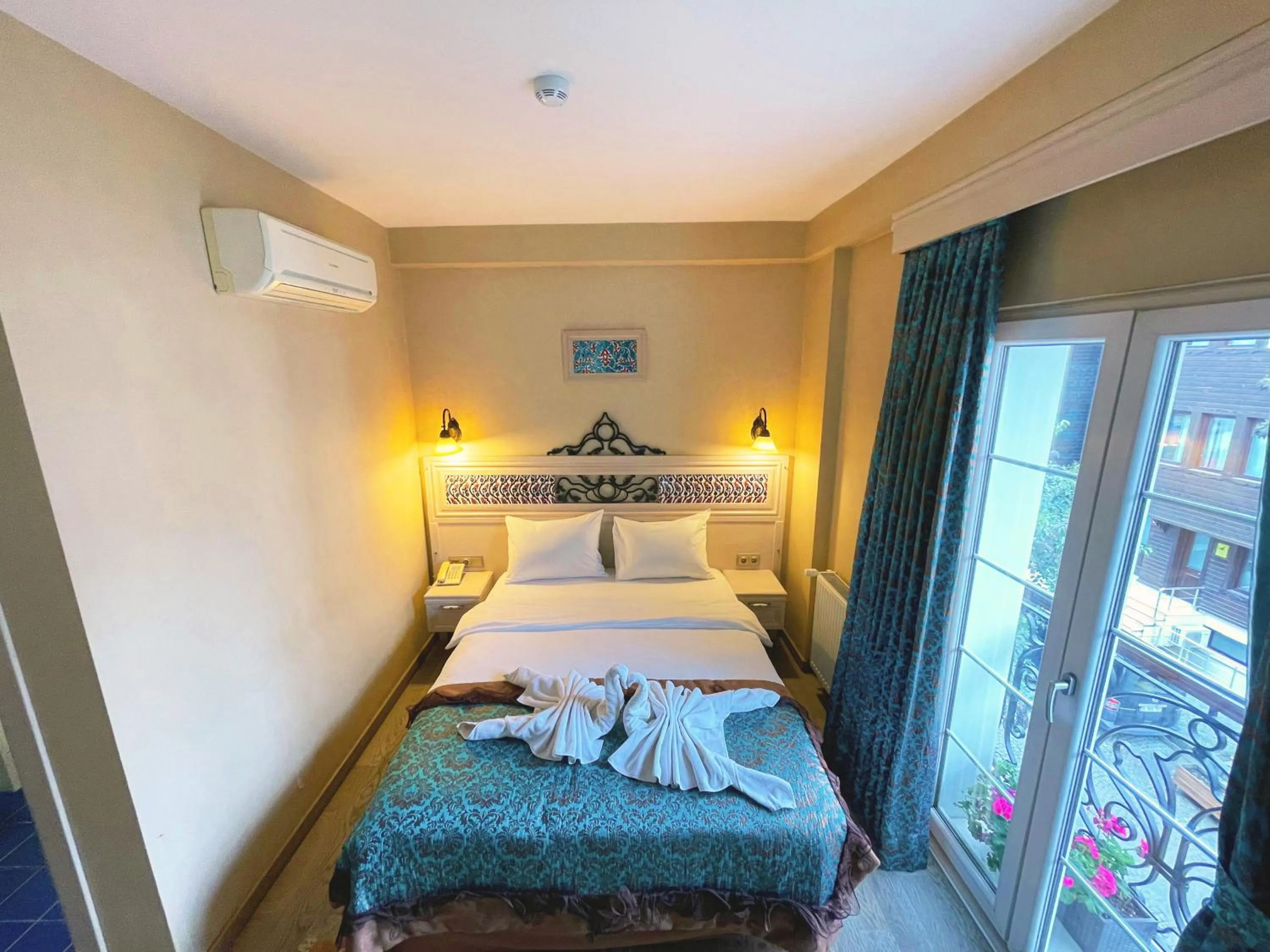 Photo of the whole room, Bed in Hotel Novano