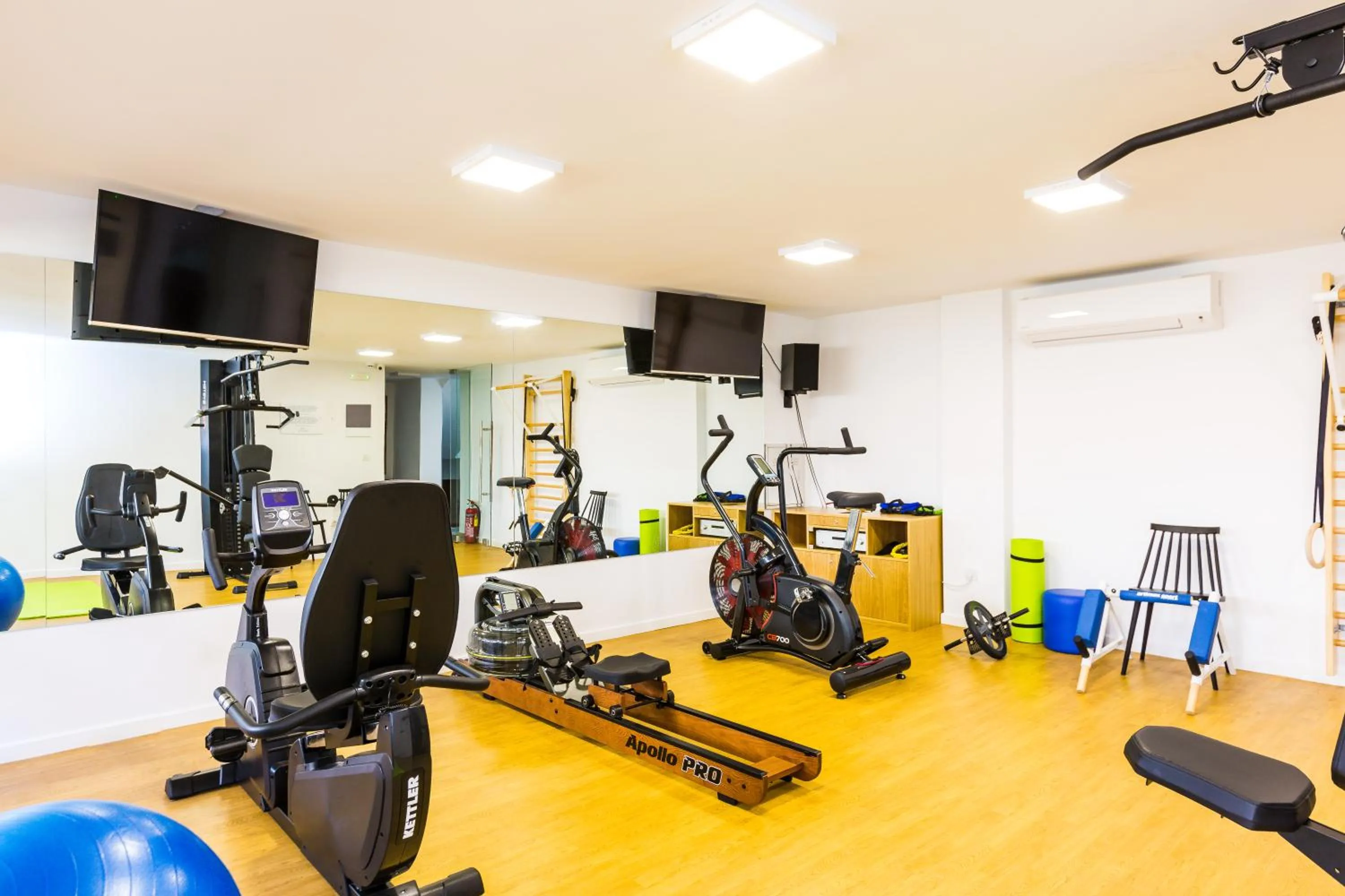 Fitness centre/facilities in Menta City Boutique Hotel