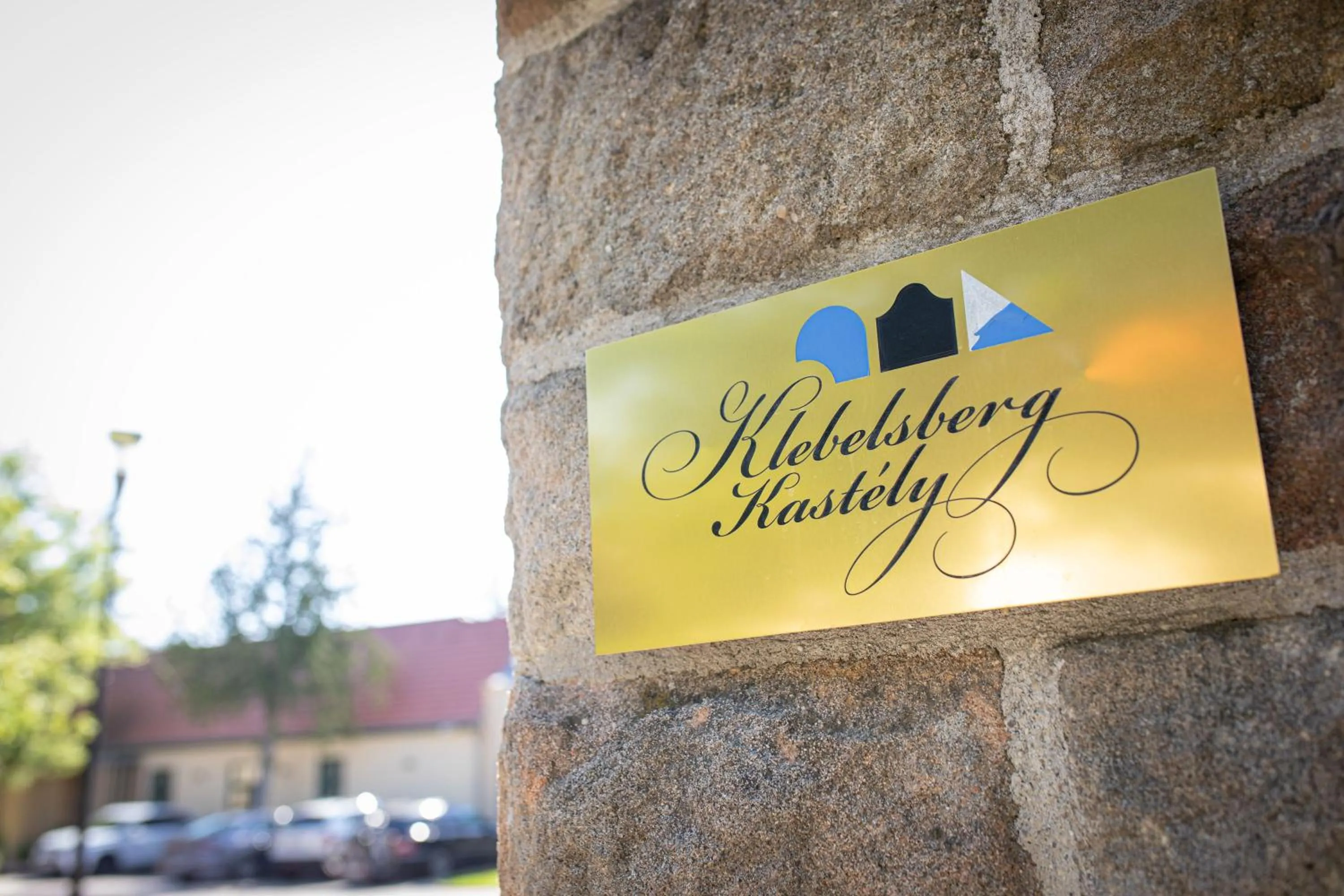 Facade/entrance in Klebelsberg Kastély Budapest