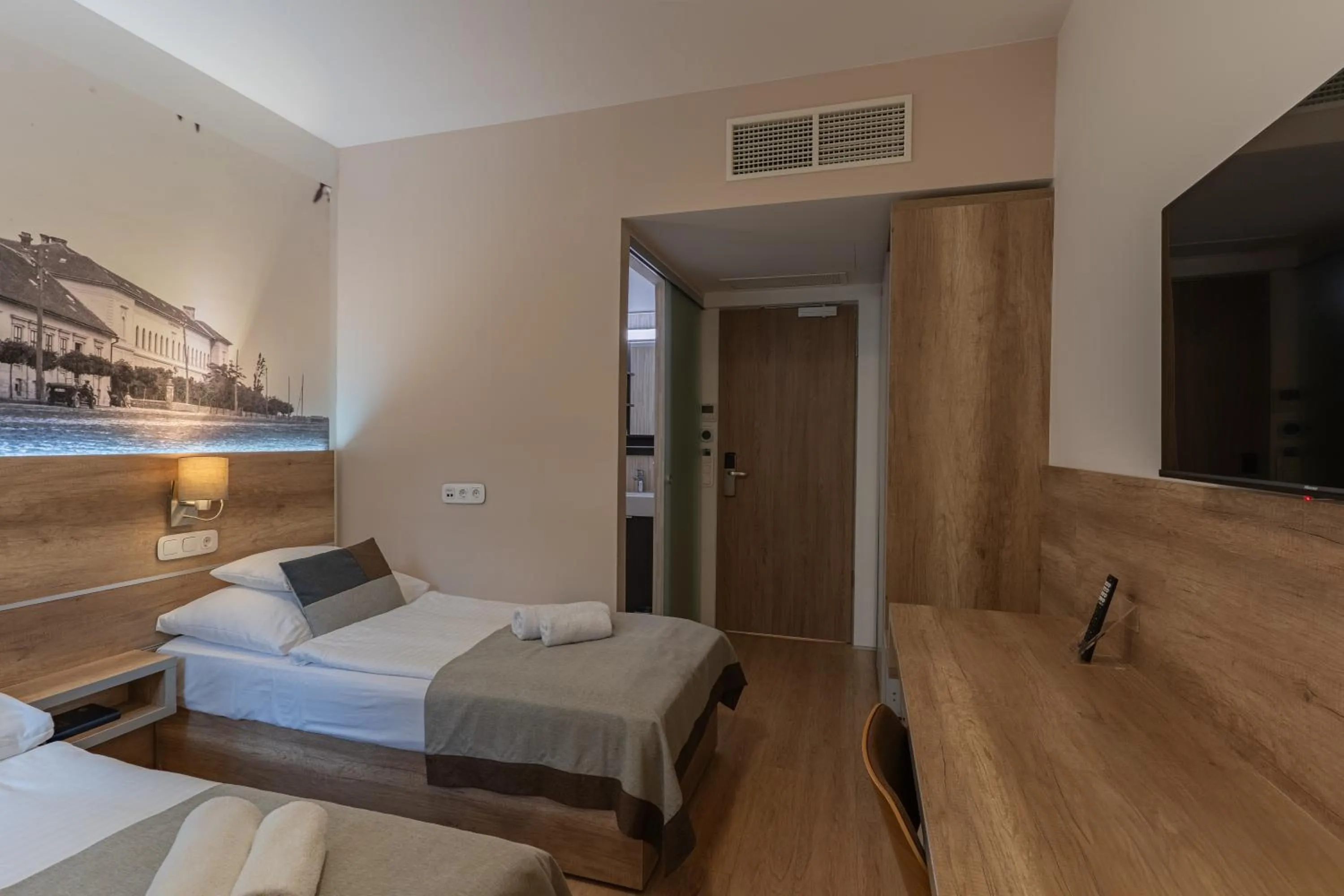 Bed in Klebelsberg Kastély Budapest