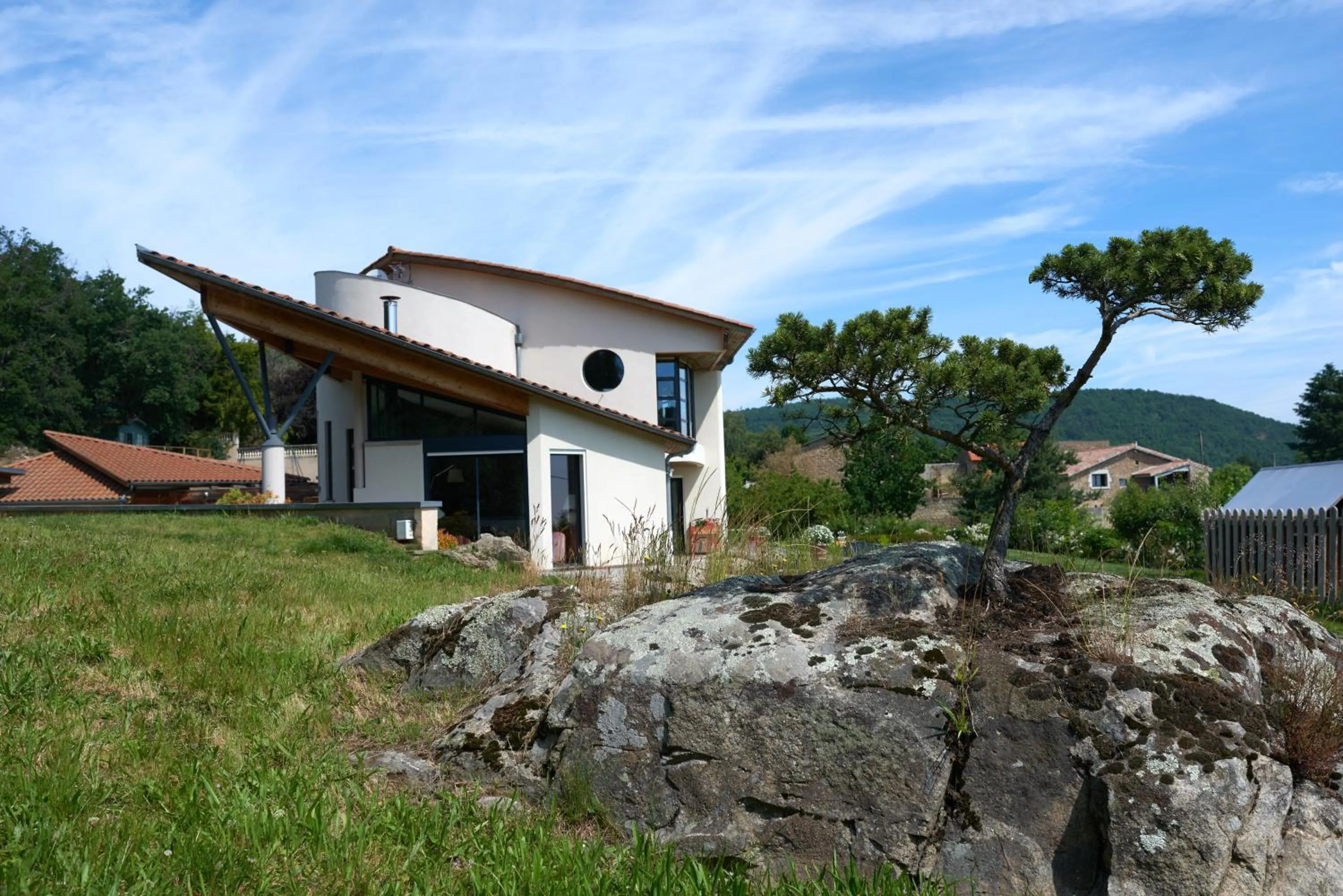 Property building in la Palisse