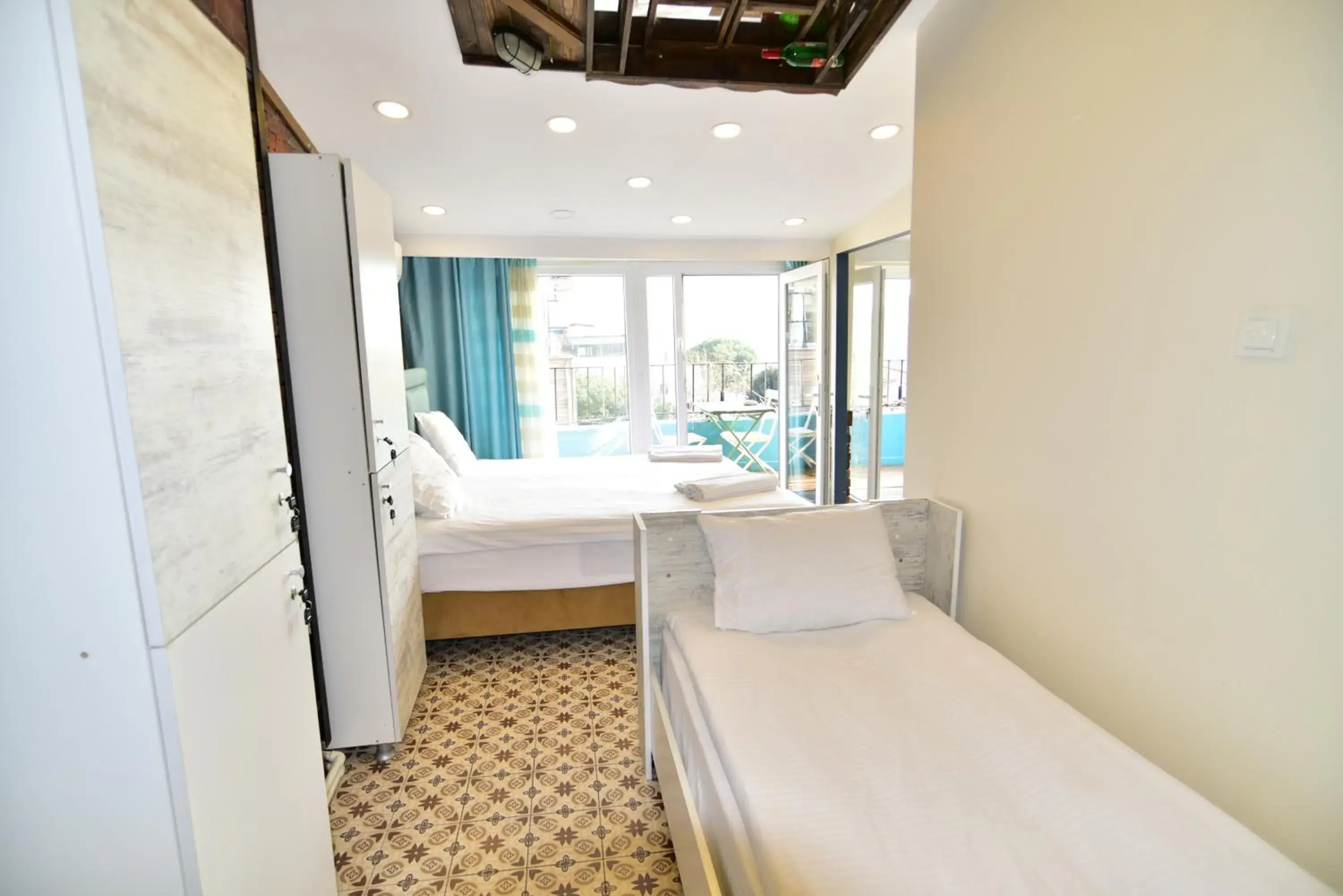 Family Room with Terrace in Hotel Han Family Room with Terrace in Hotel Han