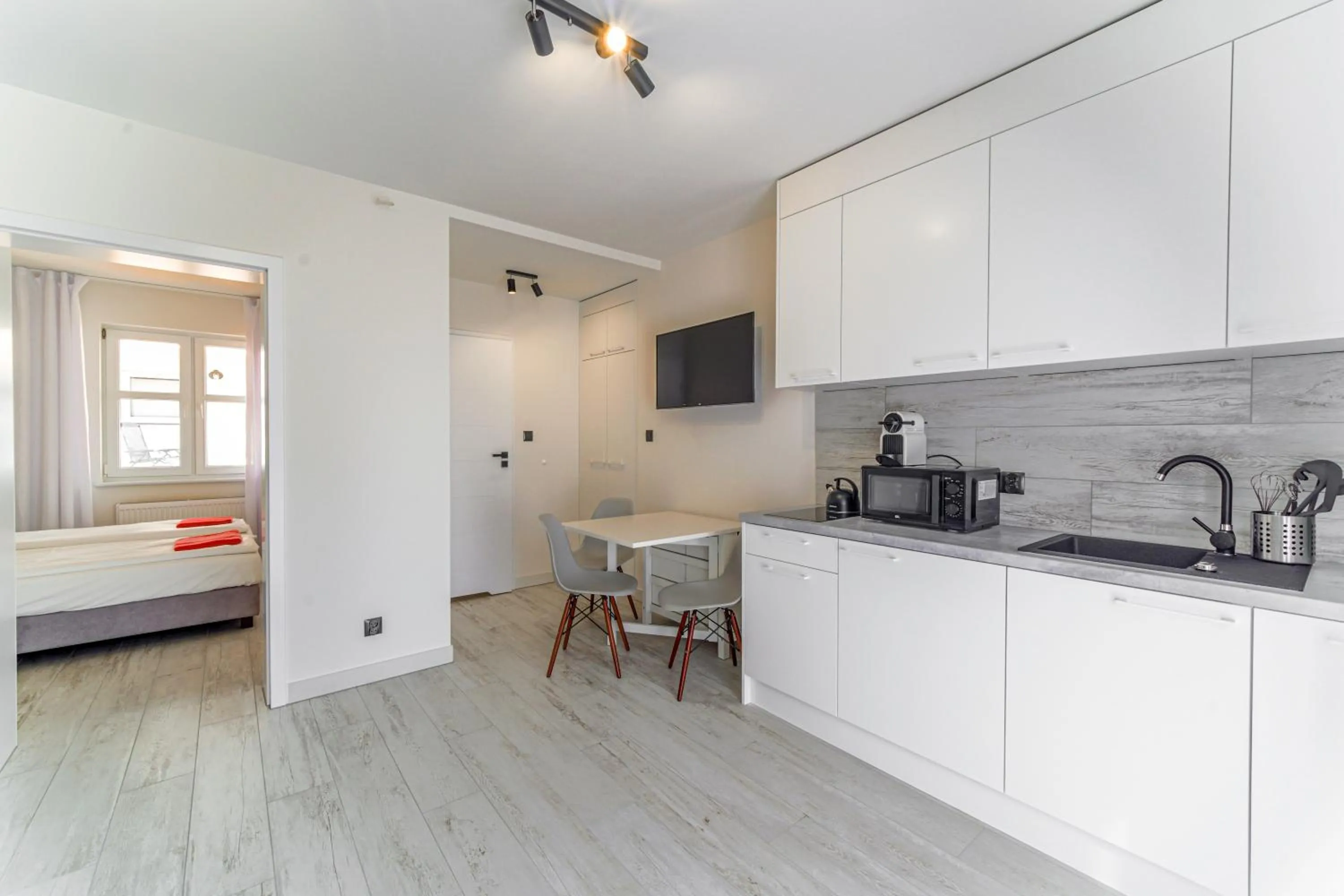 One-Bedroom Apartment in Dobre smaki at Wczasowa8 sea resort