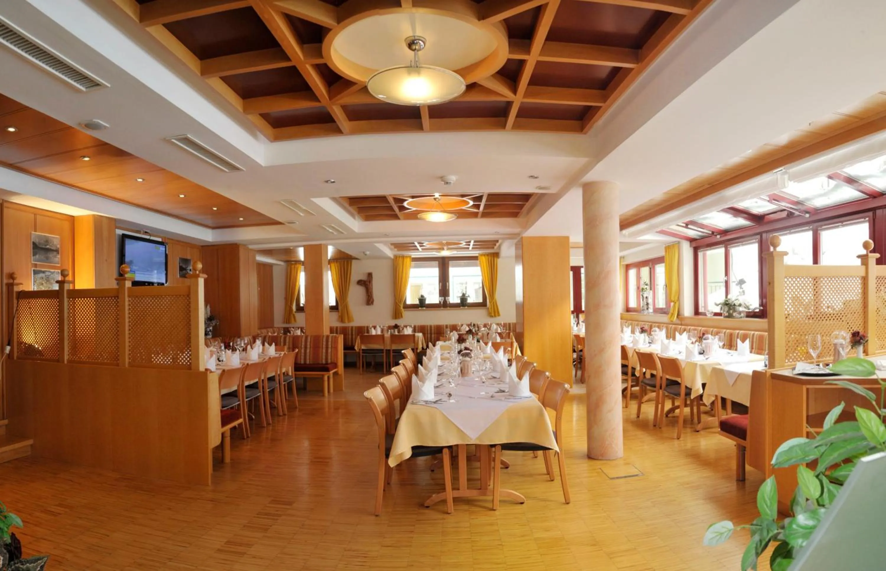 Restaurant/places to eat in Panoramahotel Gürtl