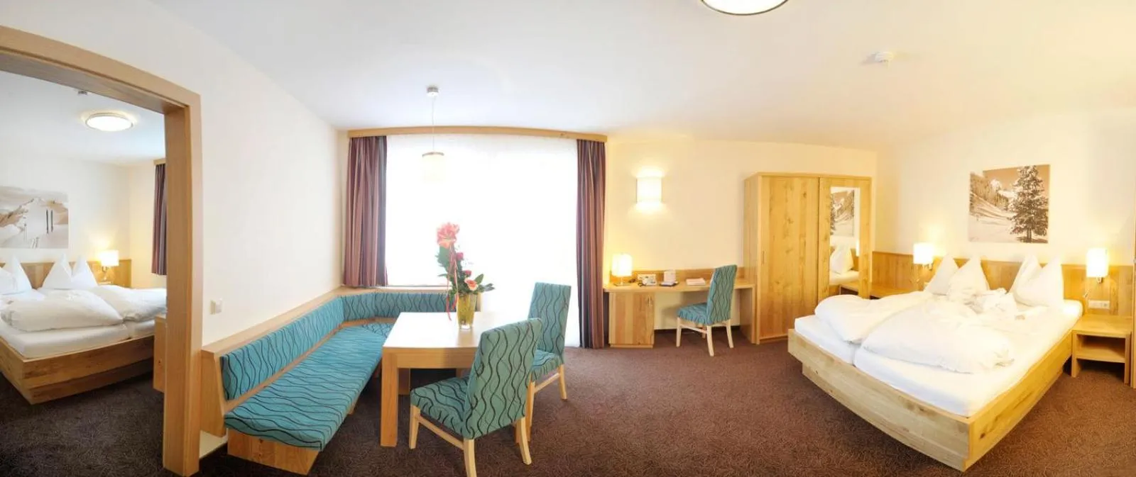 Photo of the whole room, Bed in Panoramahotel Gürtl