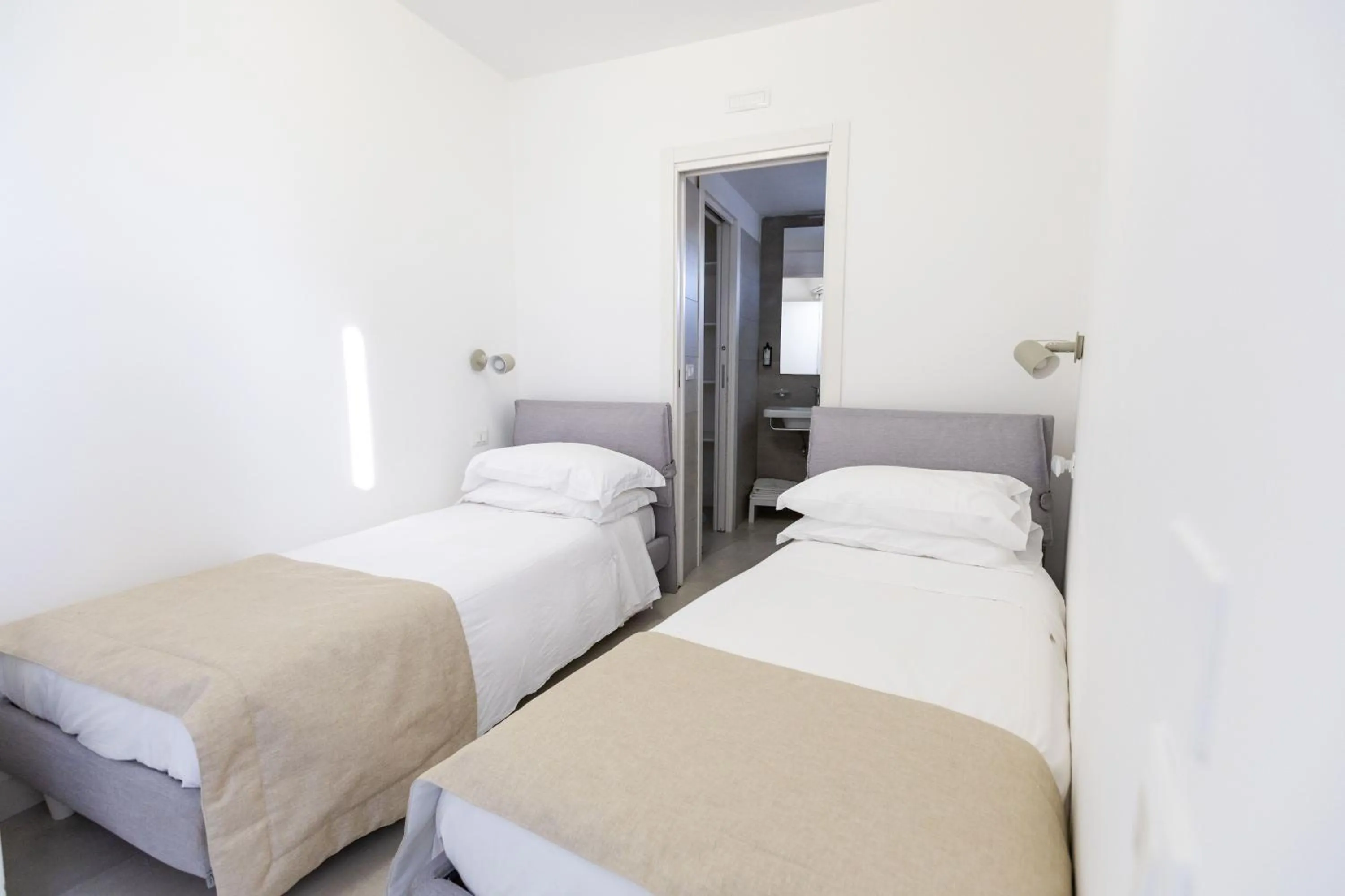 Photo of the whole room, Bed in White 1903 - Rooftop Pool & Luxury Rooms