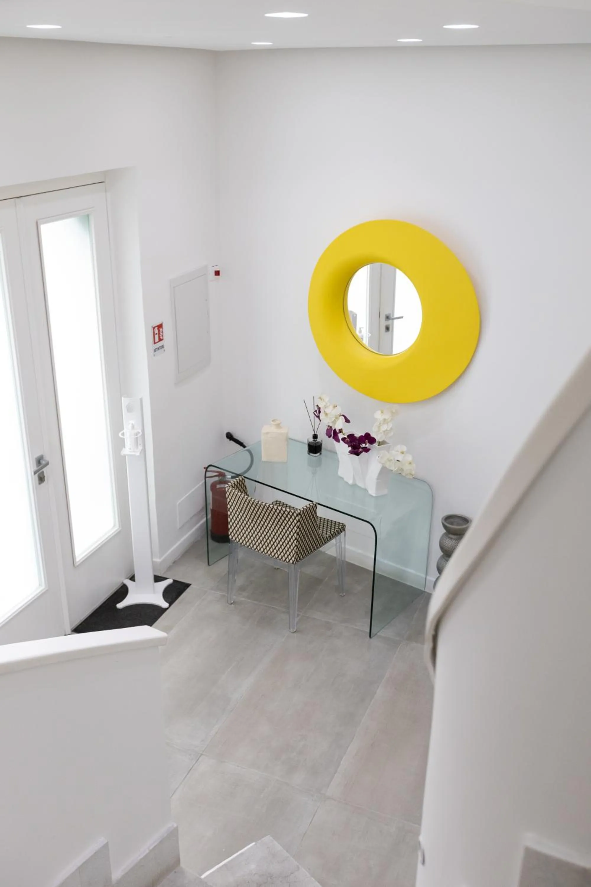 Lobby or reception in White 1903 - Rooftop Pool & Luxury Rooms