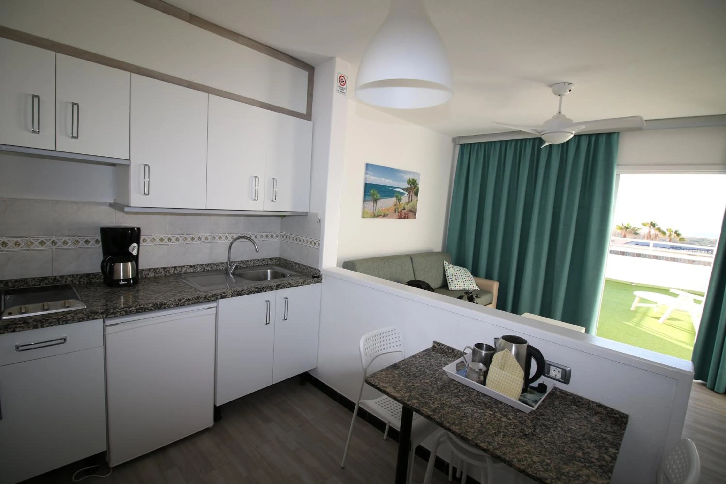 Food and drinks in Vista Oasis