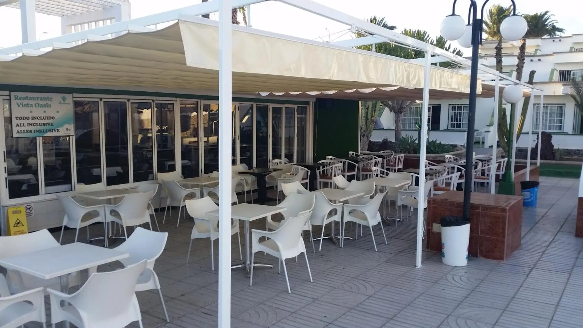 Restaurant/places to eat in Vista Oasis