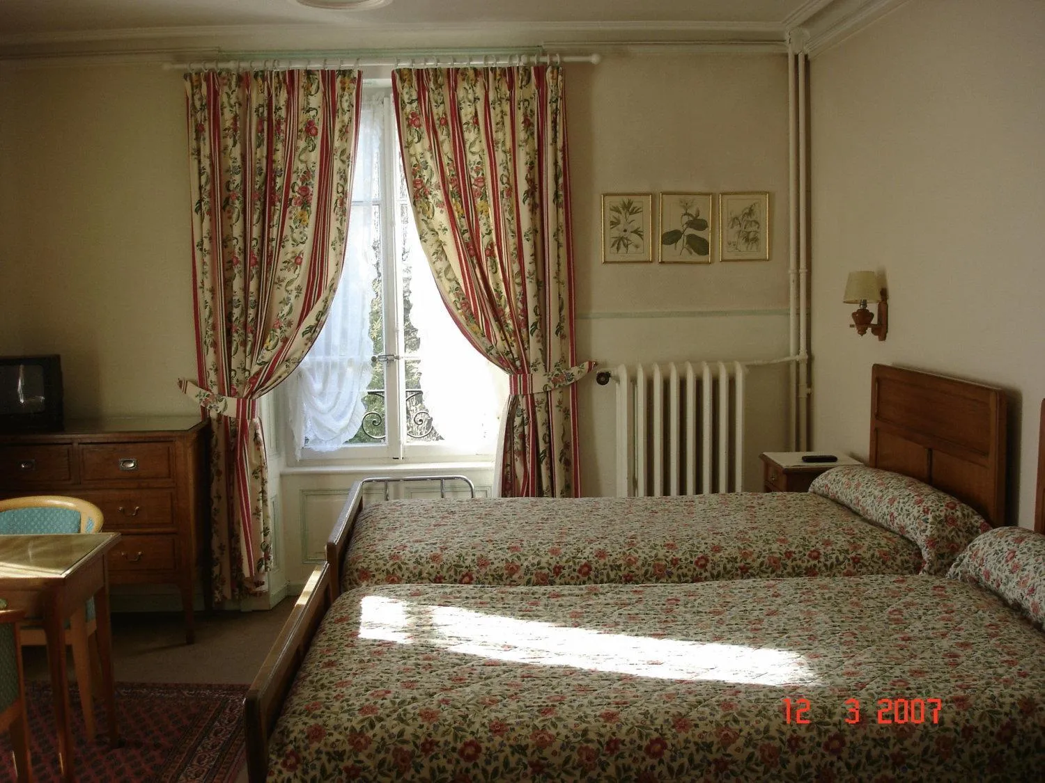 Photo of the whole room in Hôtel Richemond