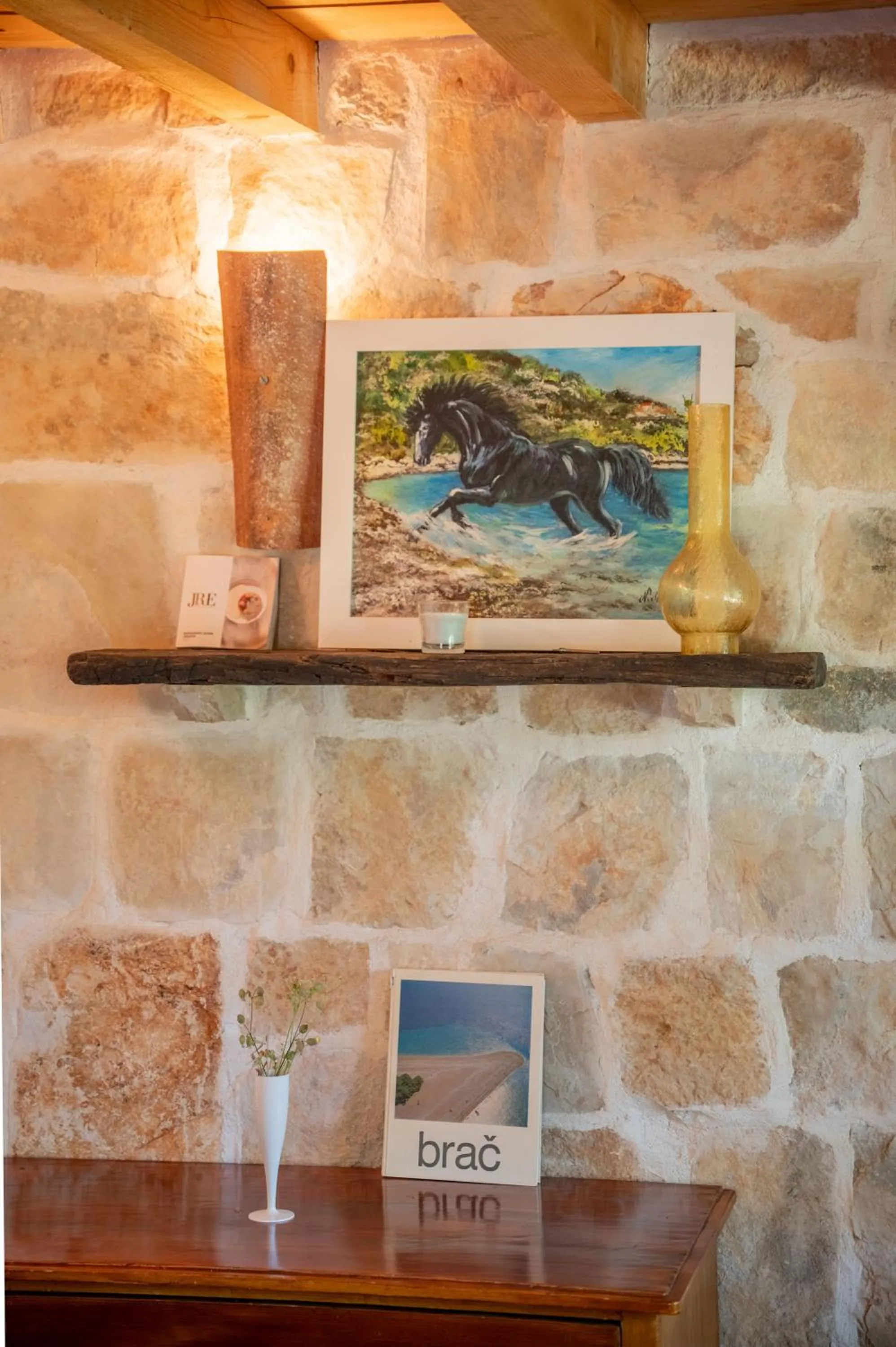 Property building in Nono Ban Stone & Soul