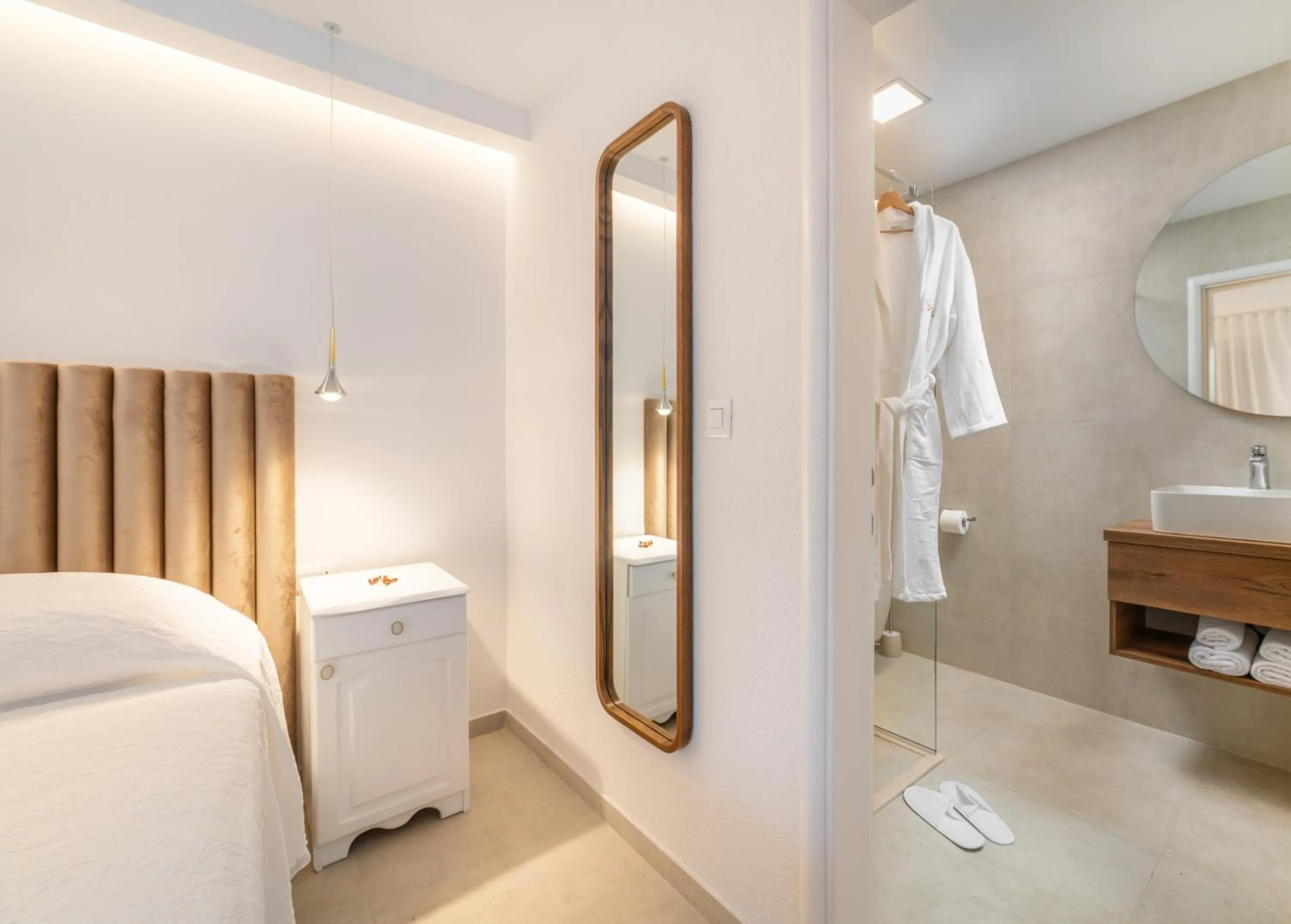 Bedroom, Bed in Nono Ban Stone & Soul