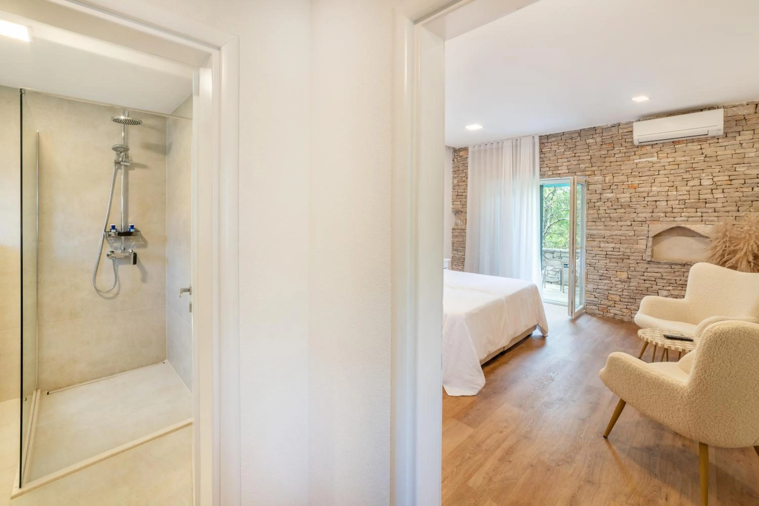 Bedroom, Bed in Nono Ban Stone & Soul