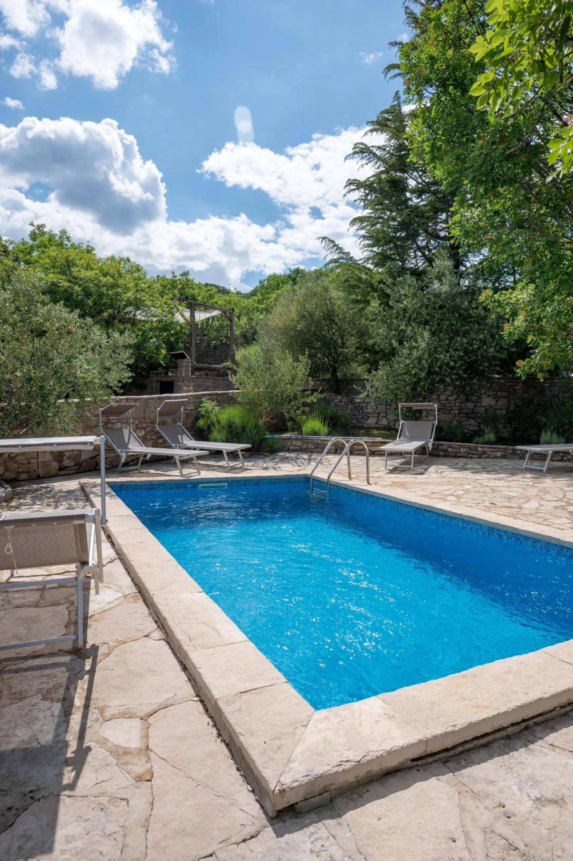 Property building in Nono Ban Stone & Soul