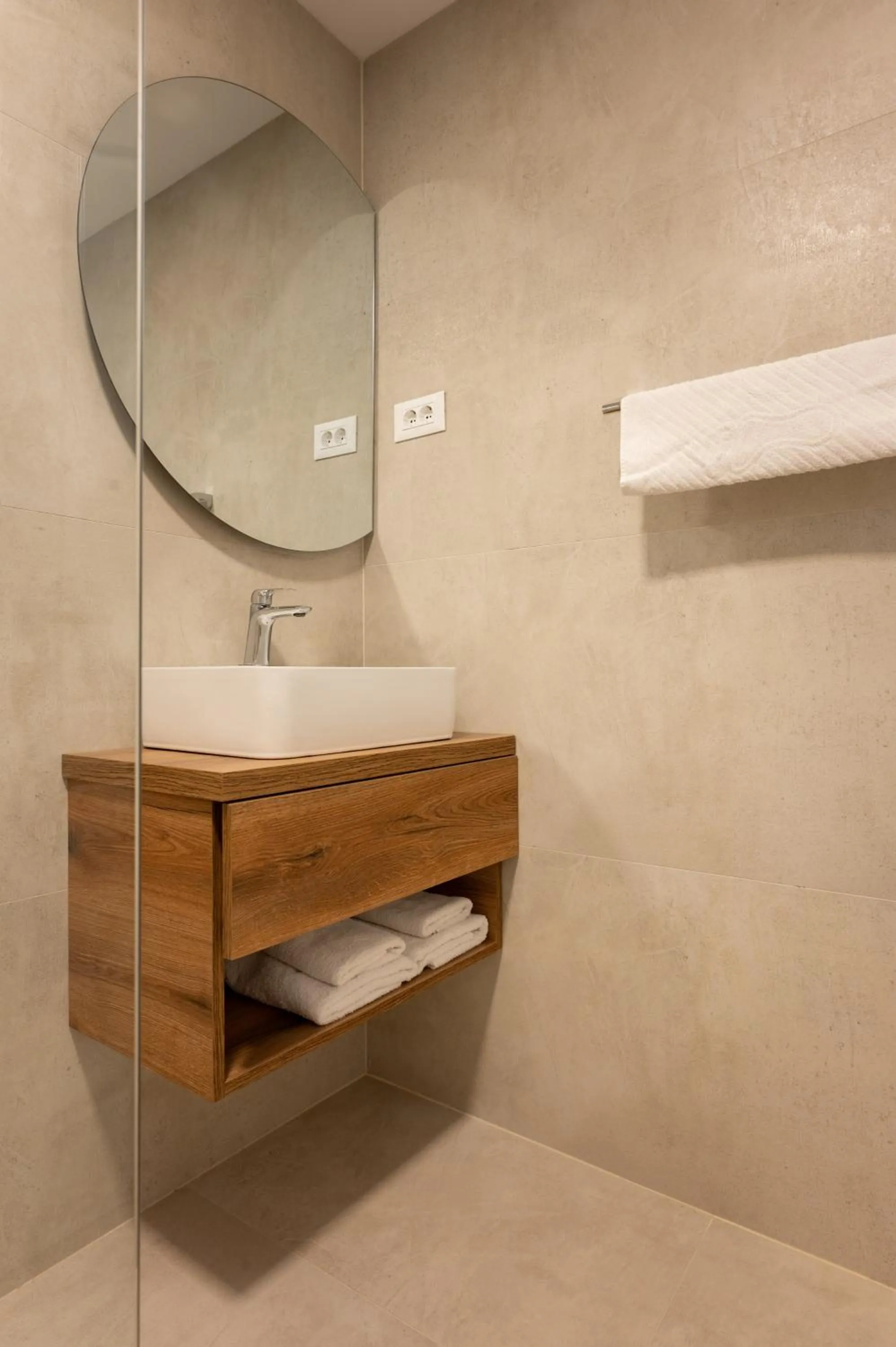 Bathroom in Nono Ban Stone & Soul