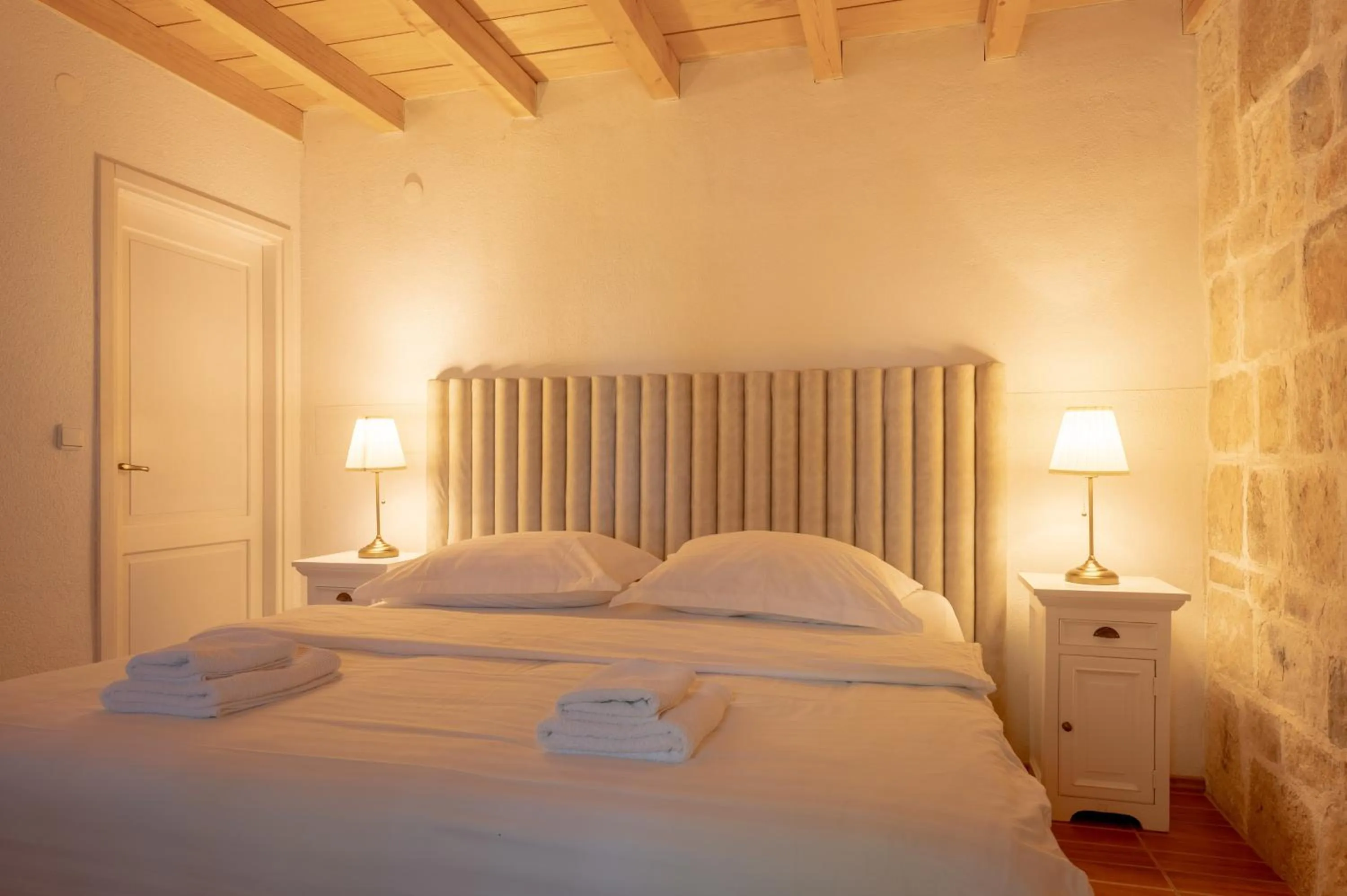 Bedroom, Bed in Nono Ban Stone & Soul