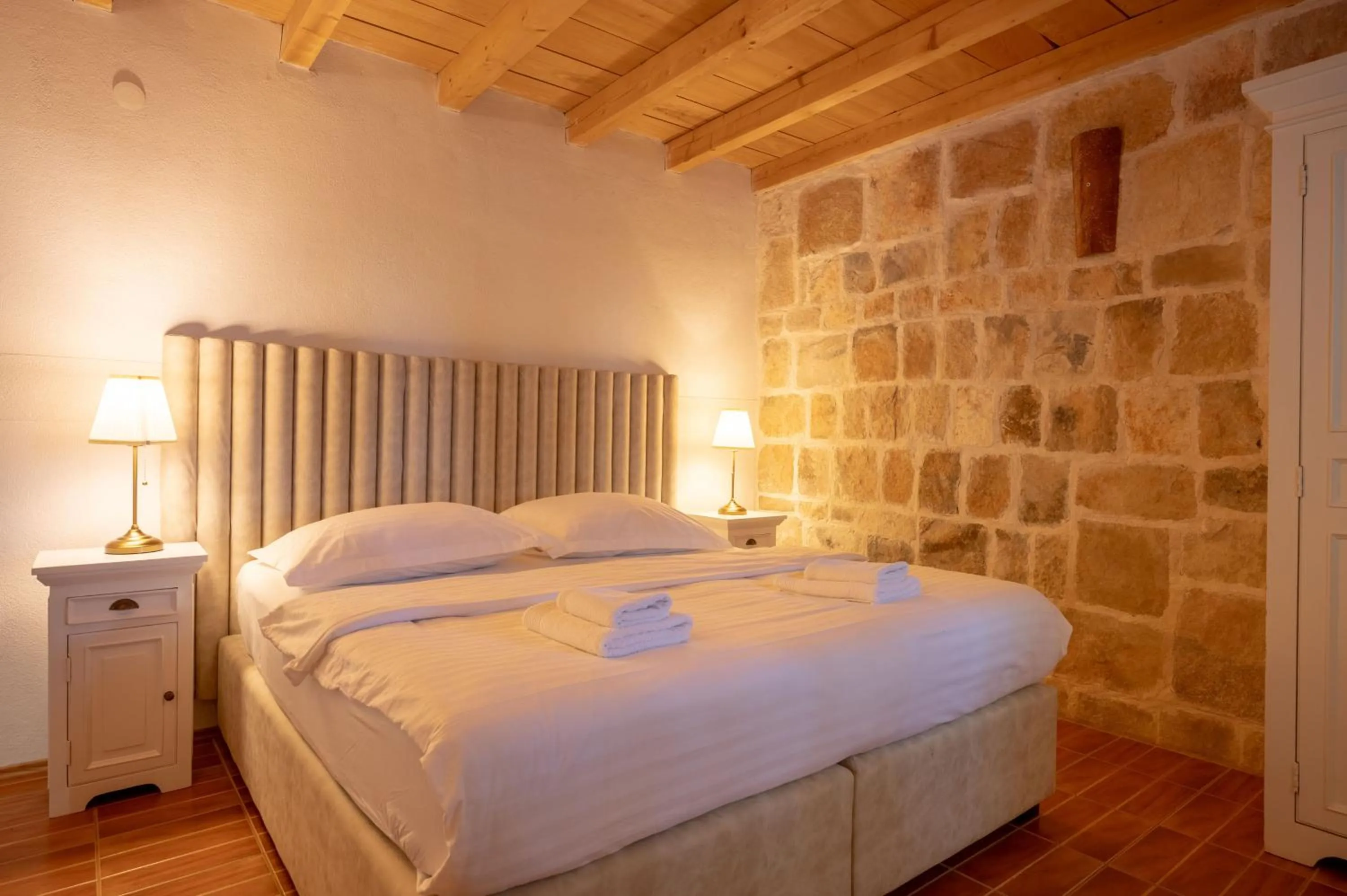 Bedroom, Bed in Nono Ban Stone & Soul