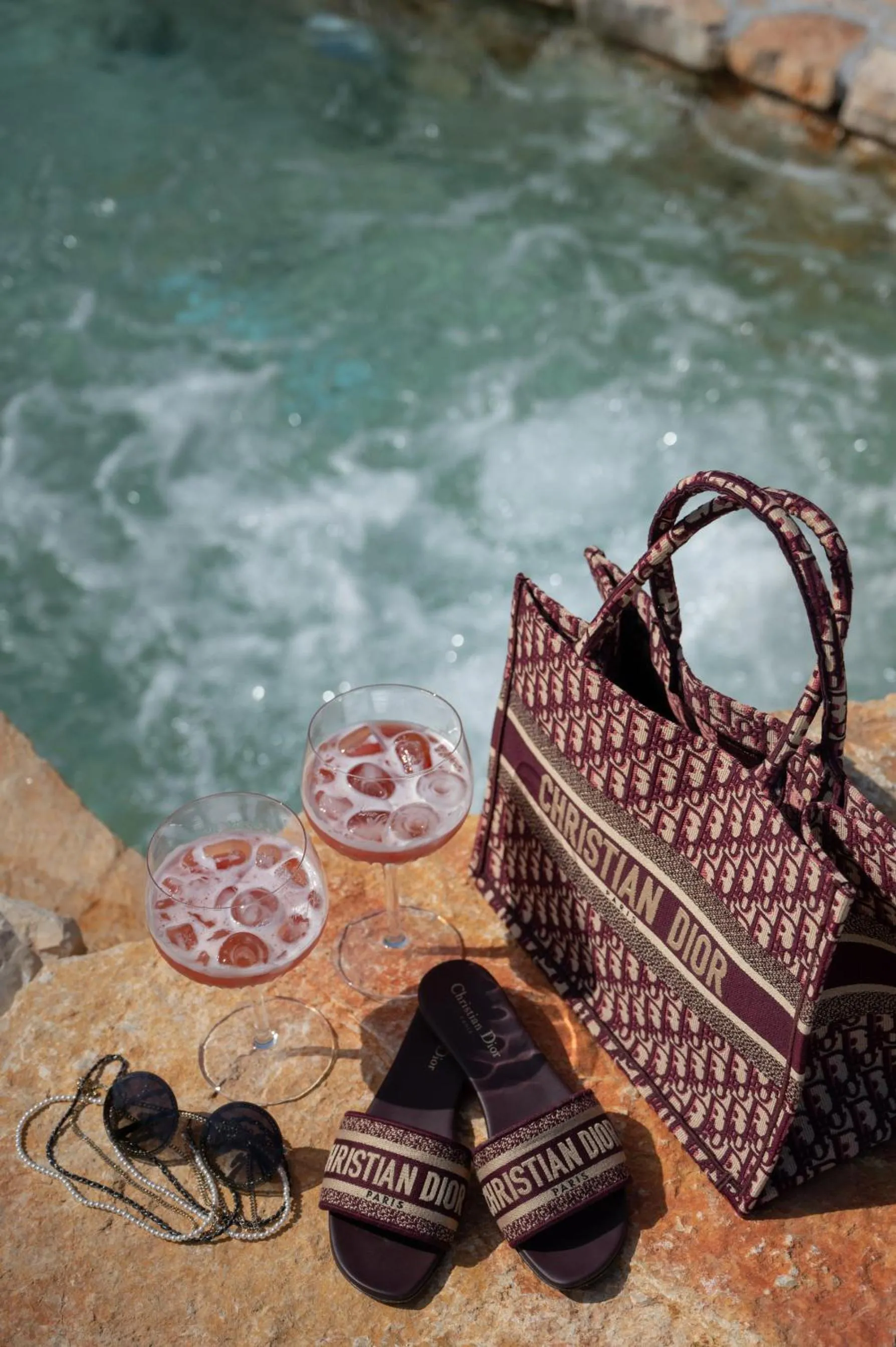 Food and drinks in Nono Ban Stone & Soul