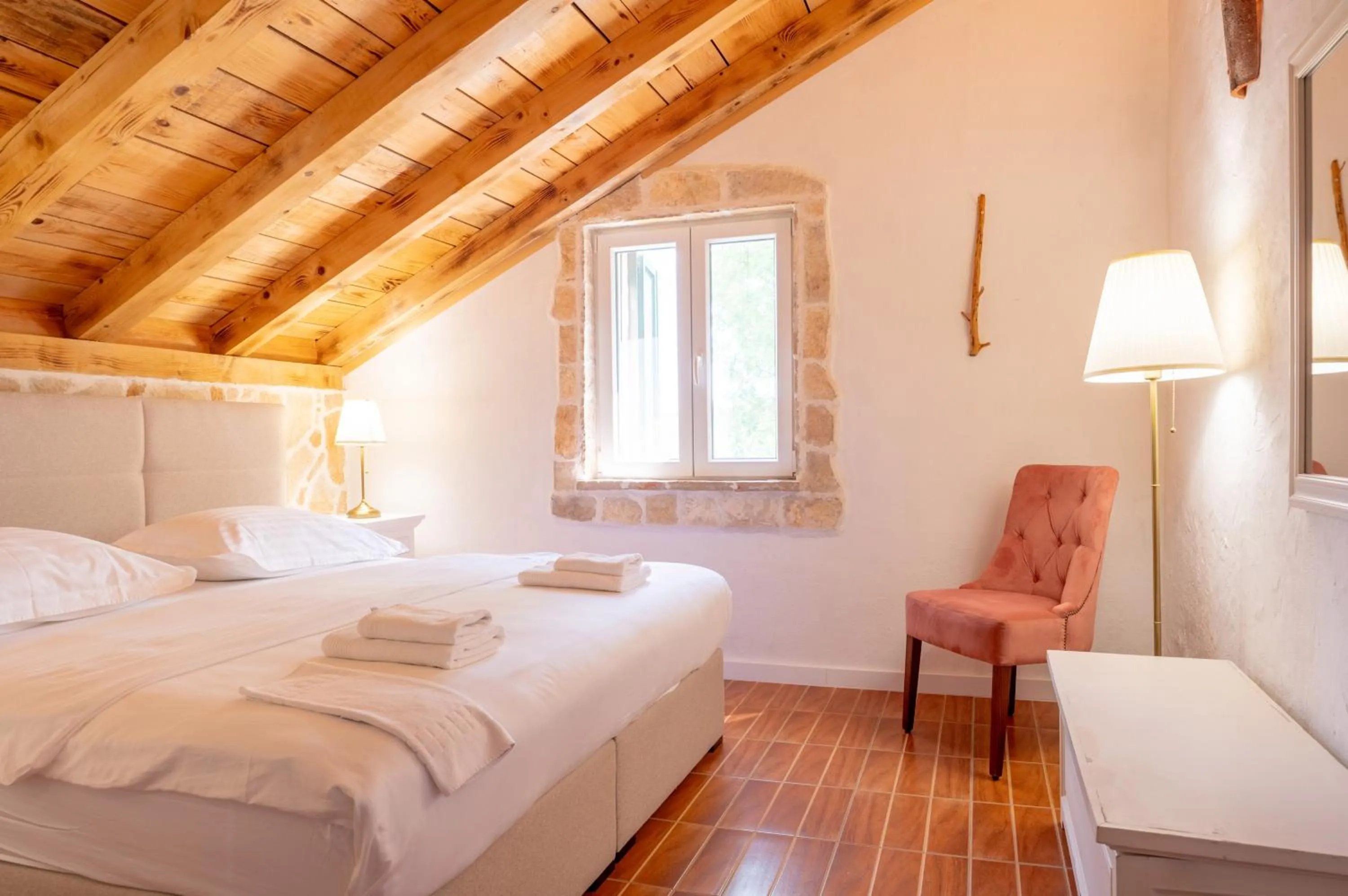 Bedroom, Bed in Nono Ban Stone & Soul