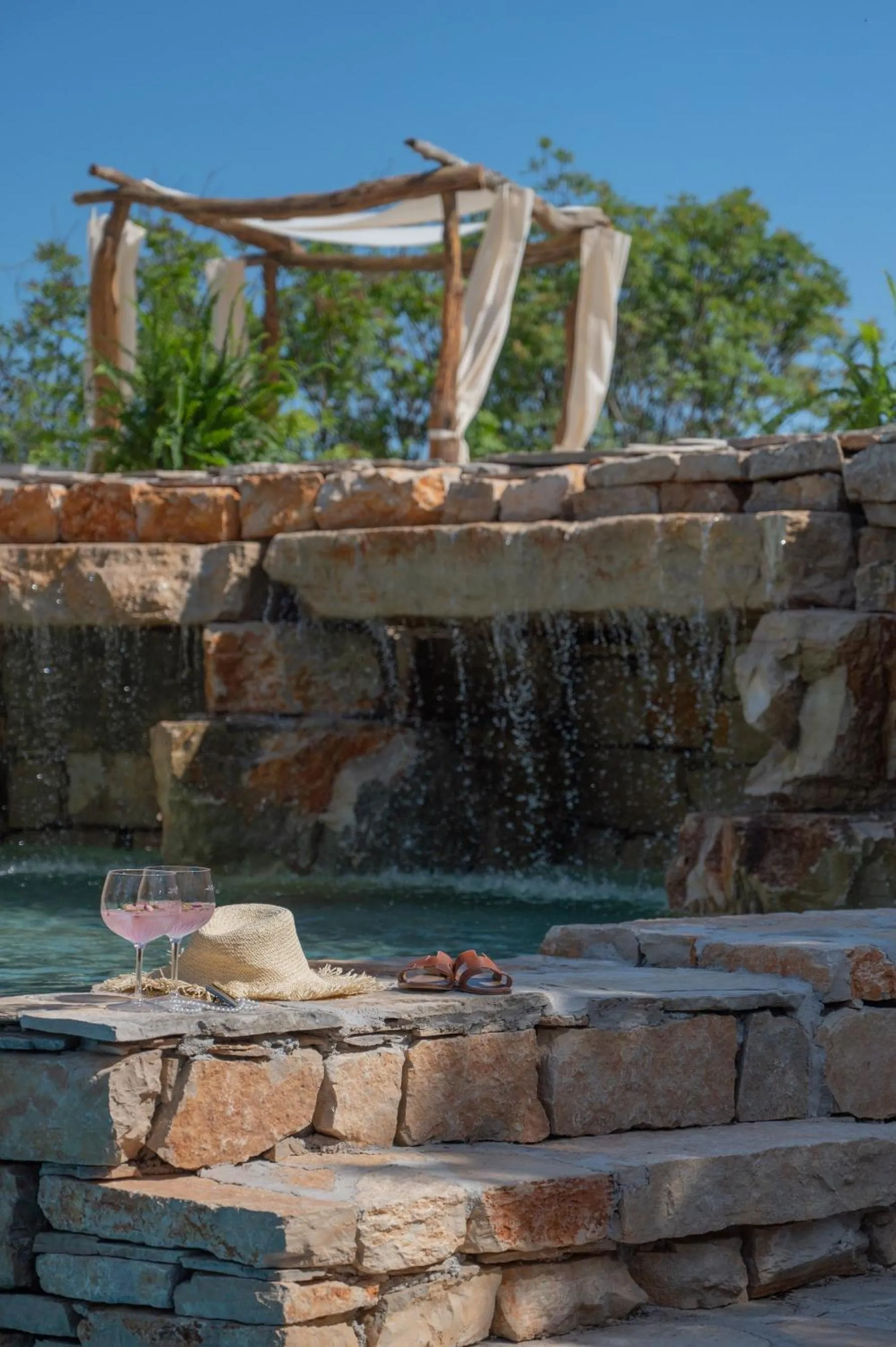 Massage in Nono Ban Stone & Soul