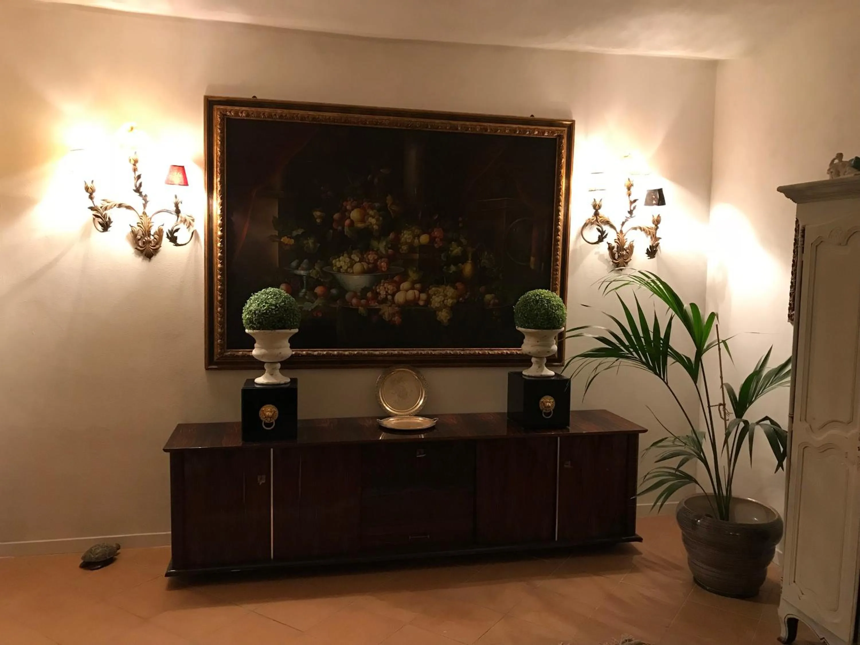 Communal lounge/ TV room in Cascina la castagnara