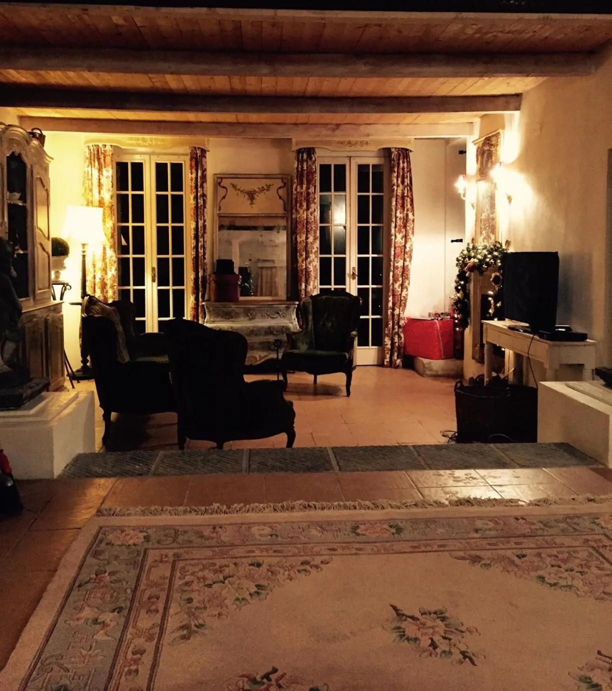 Communal lounge/ TV room in Cascina la castagnara