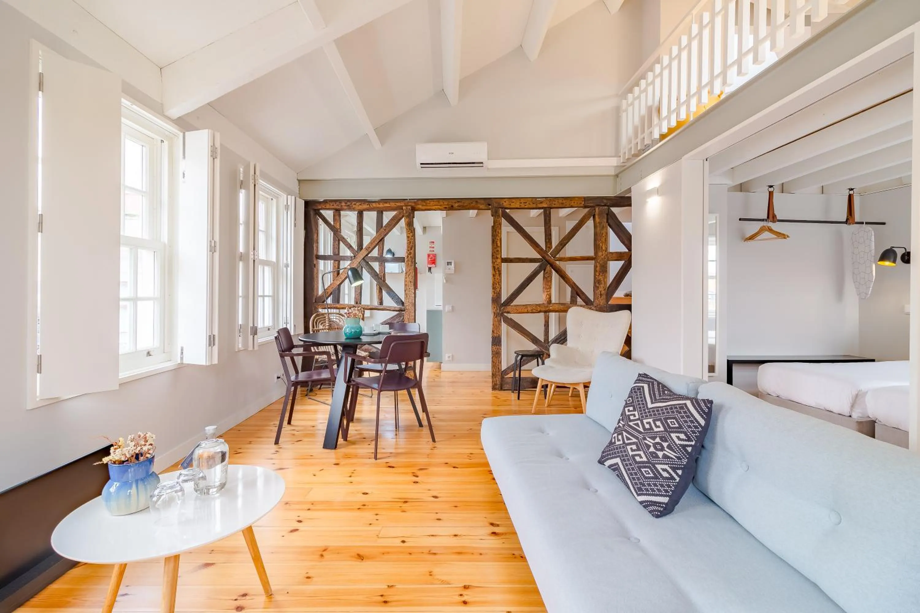 Living room in YOUROPO - City Center Ribeira Porto