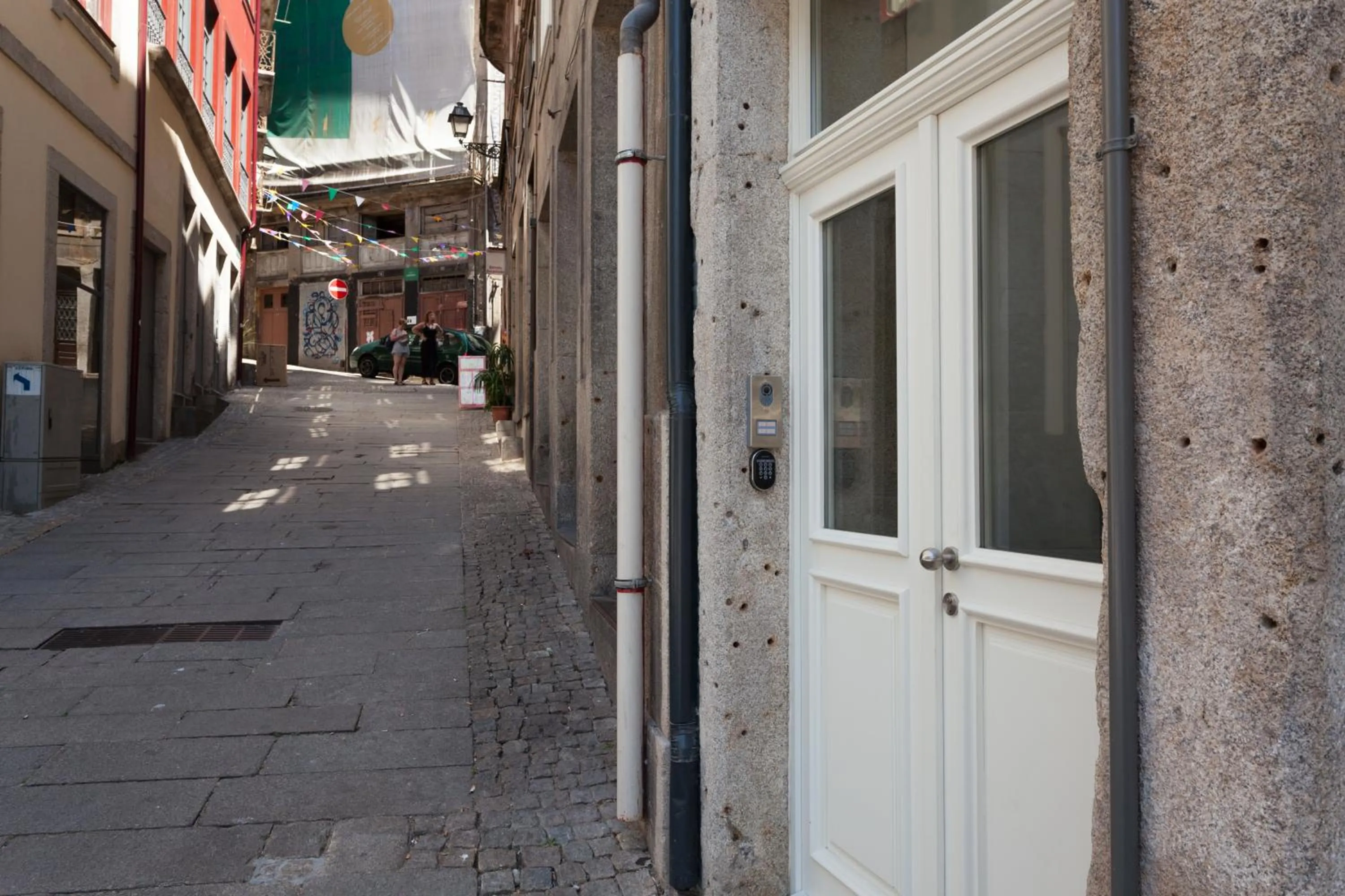 Property building in YOUROPO - City Center Ribeira Porto