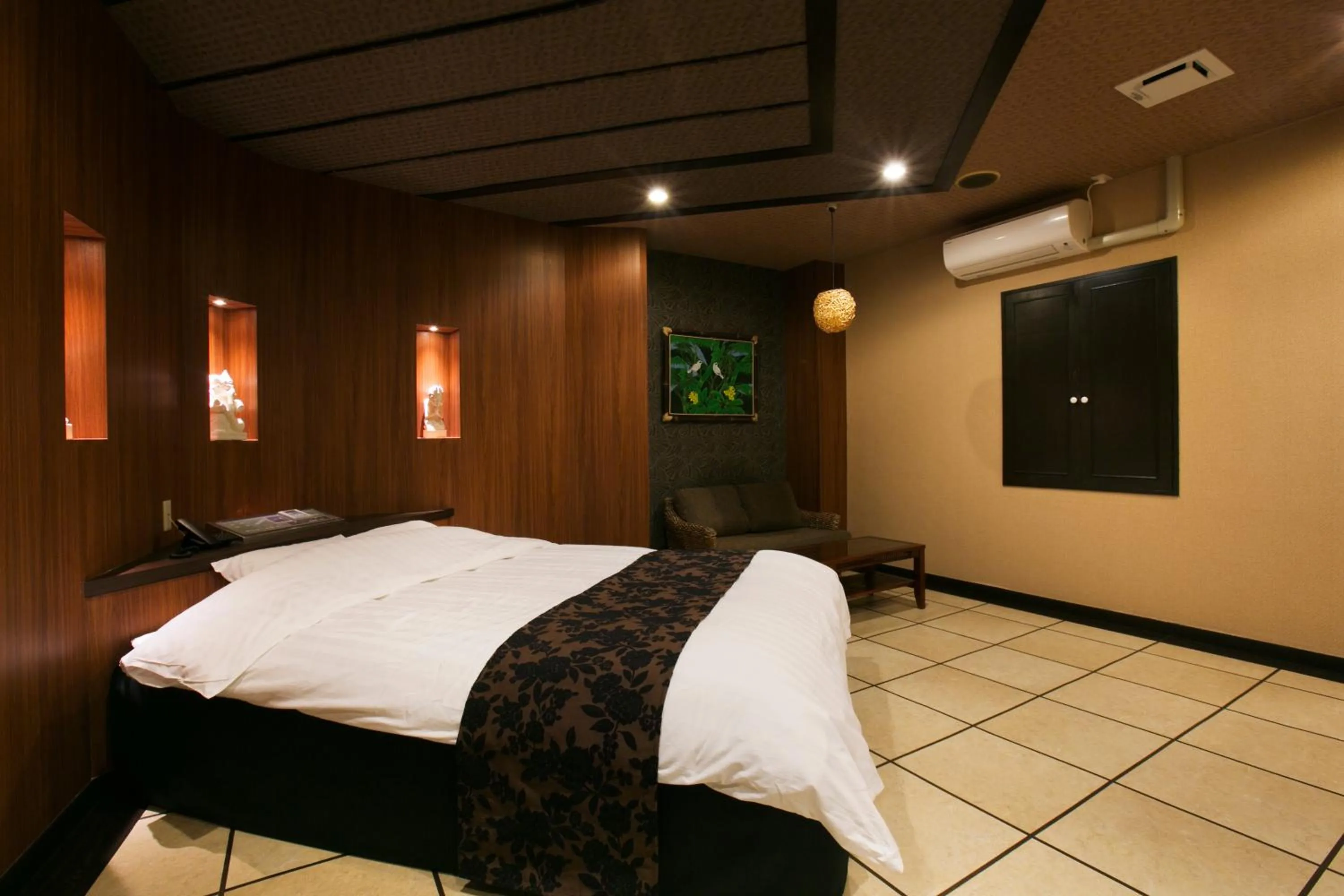 Photo of the whole room, Bed in Hotel Atlantis Higashi Osaka (Adult Only)