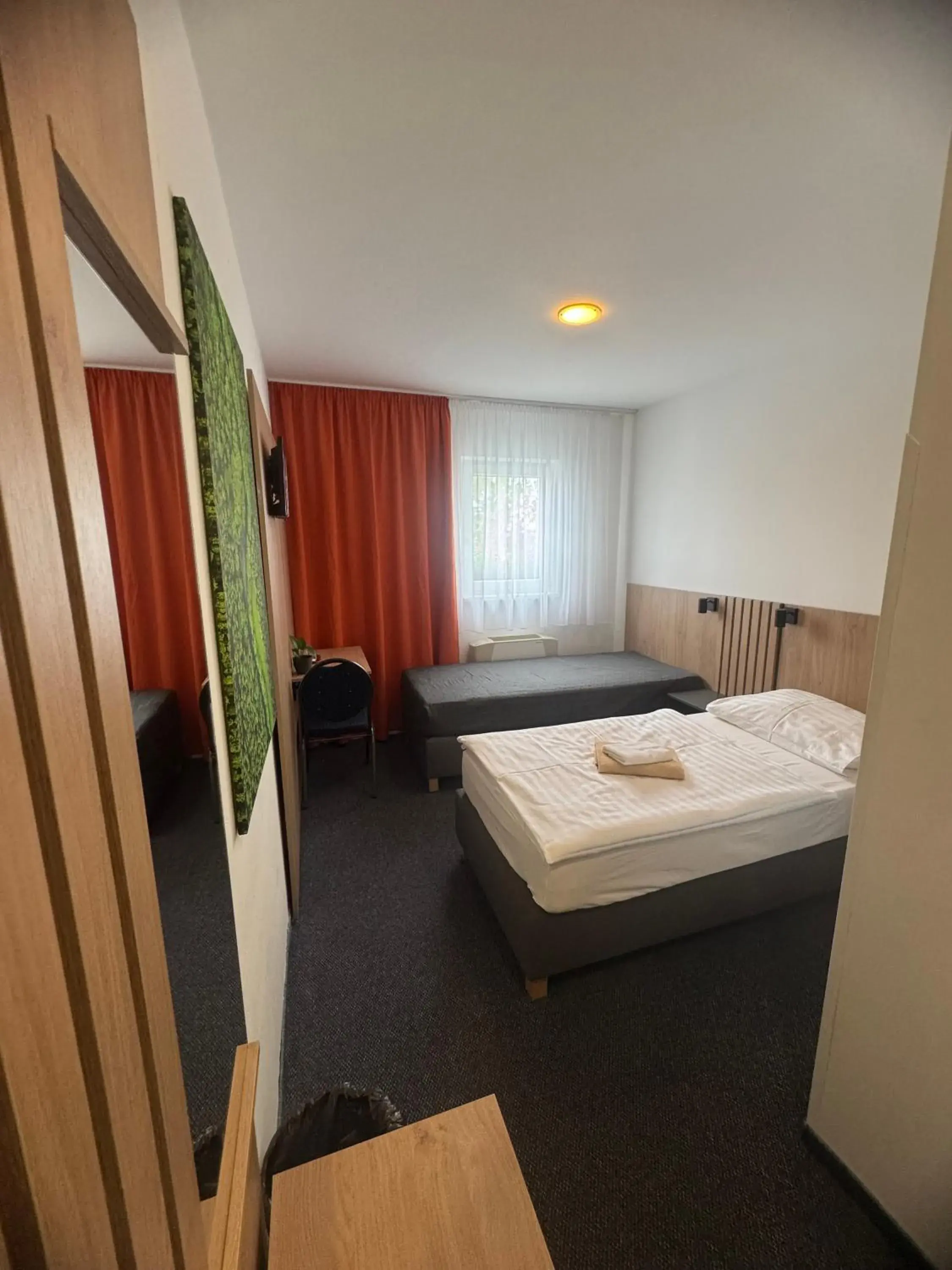 Single Room in Hotel Remy Single Room in Hotel Remy