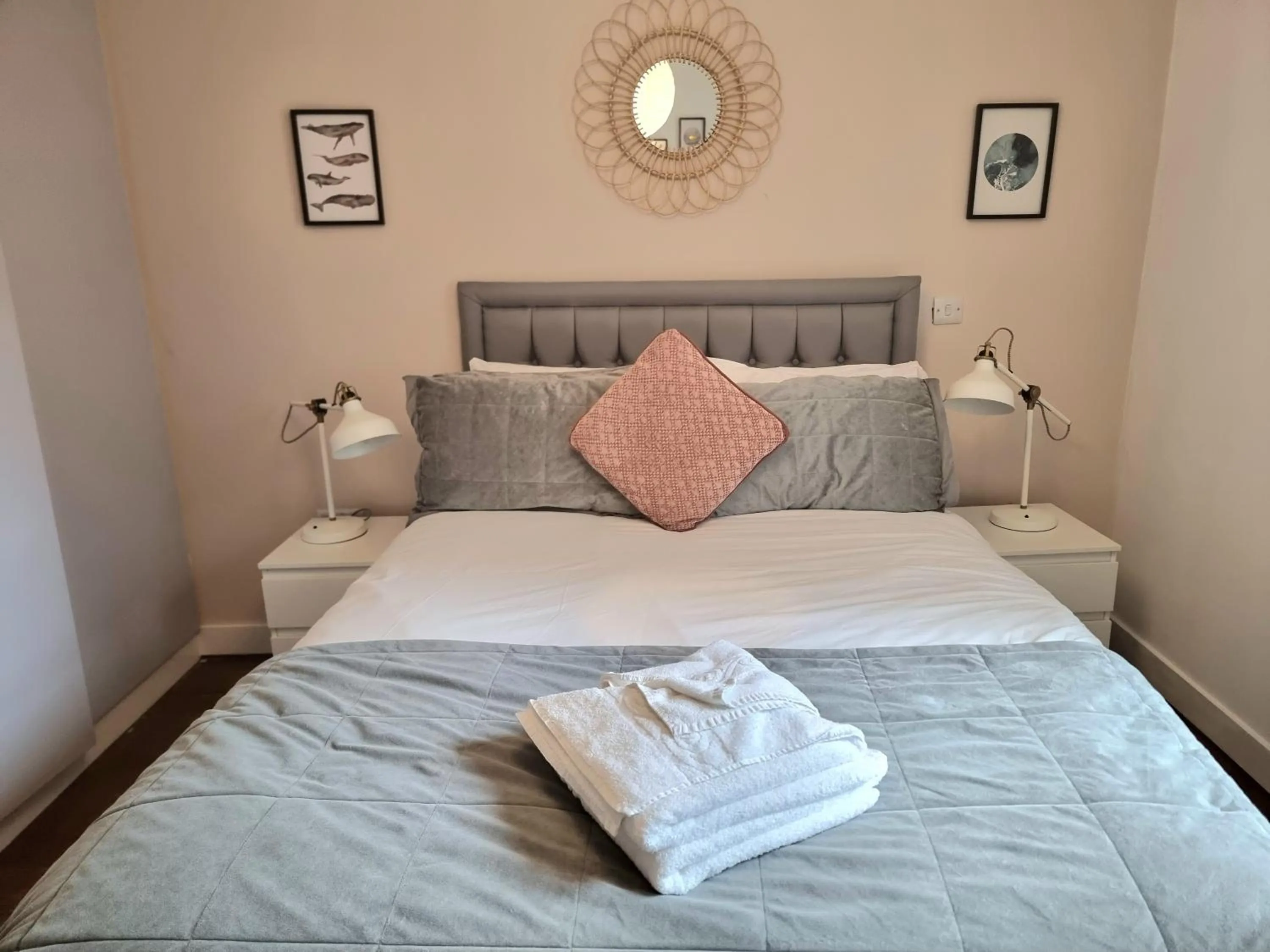 Bed in London City Apartments