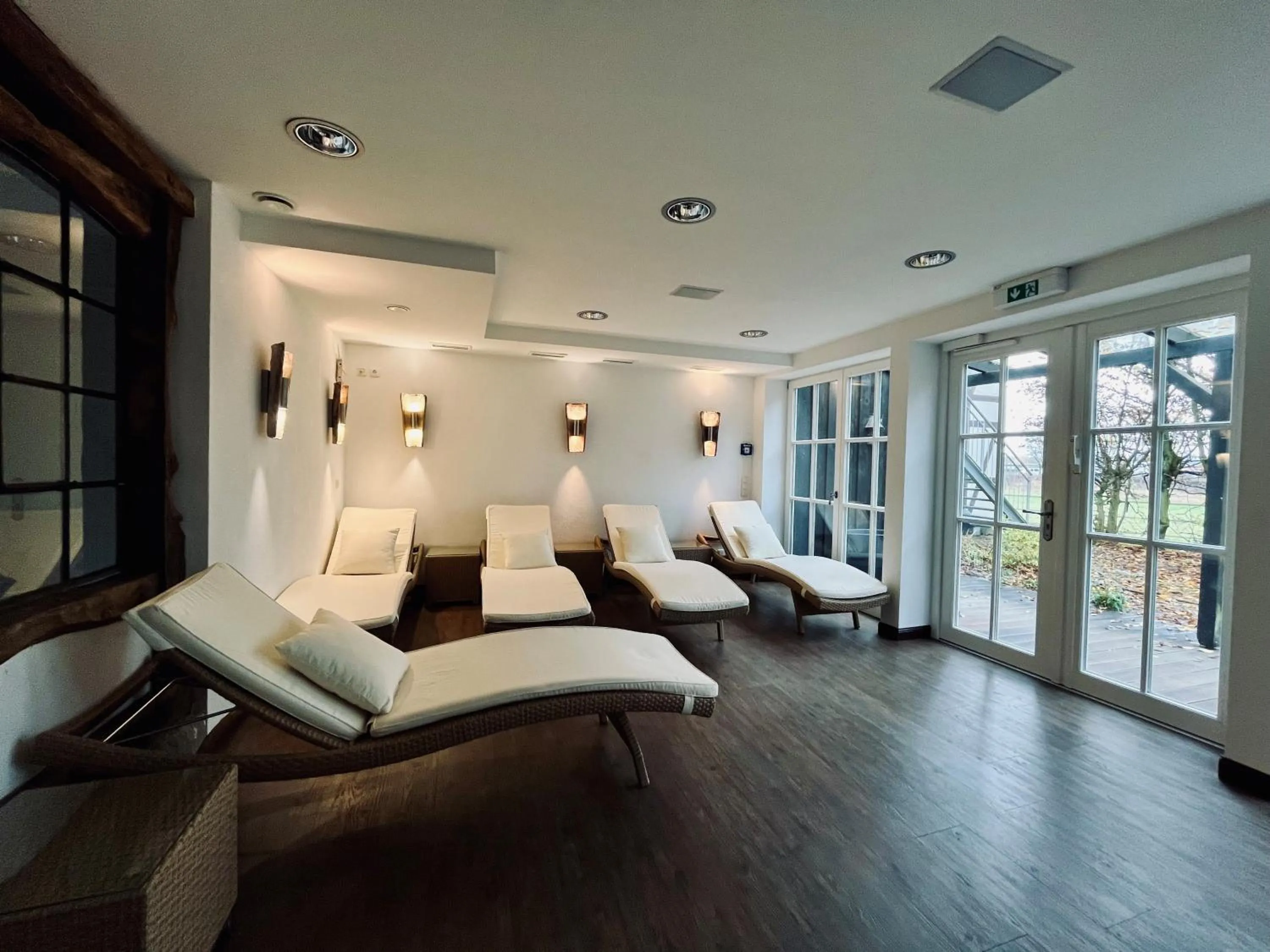 Sauna, Bed in Landhotel Jann Hinsch Hof