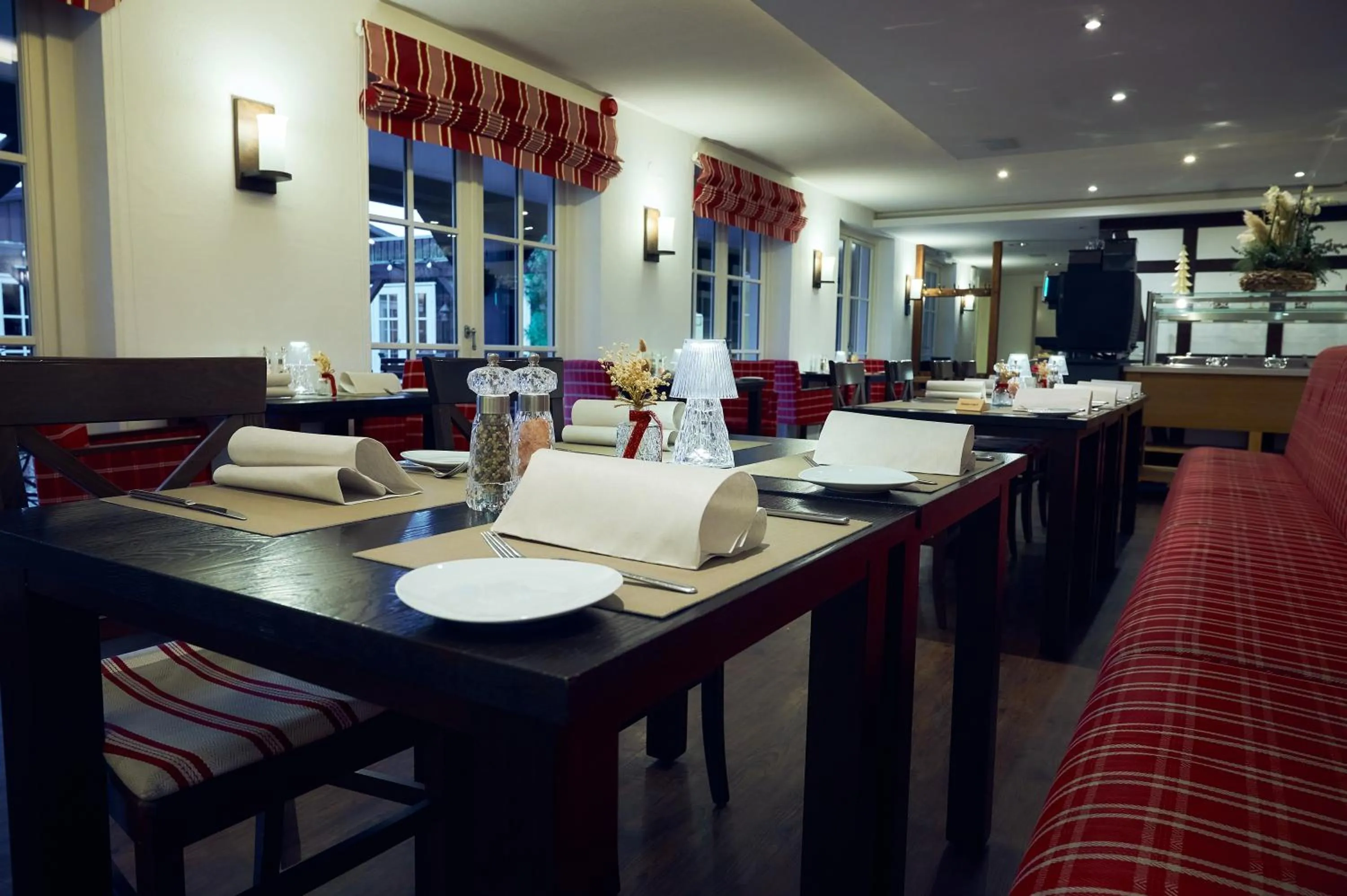 Restaurant/places to eat in Landhotel Jann Hinsch Hof