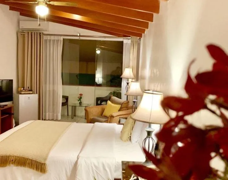 Bed in Casa Bella Boutique Hotel San Isidro