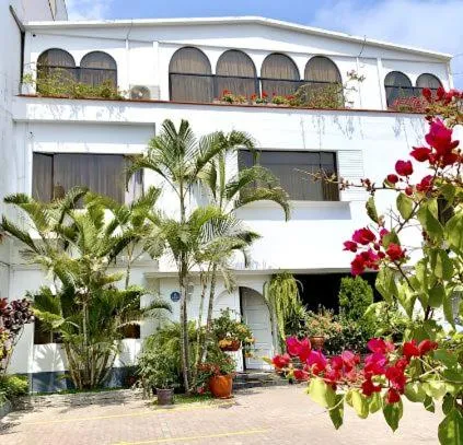 Property building in Casa Bella Boutique Hotel San Isidro