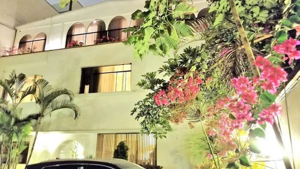 Property building in Casa Bella Boutique Hotel San Isidro