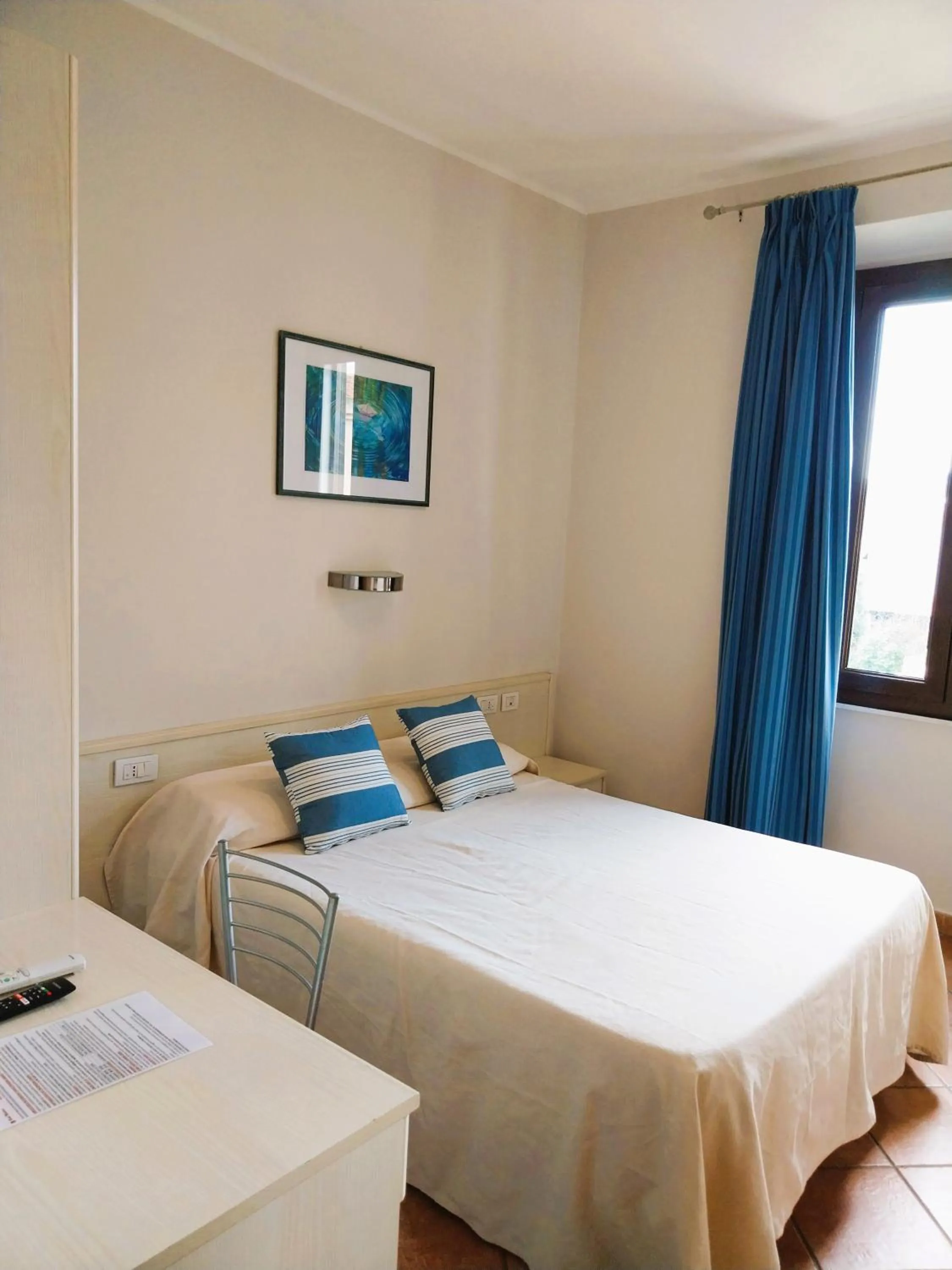 Photo of the whole room, Bed in Hotel Moderno